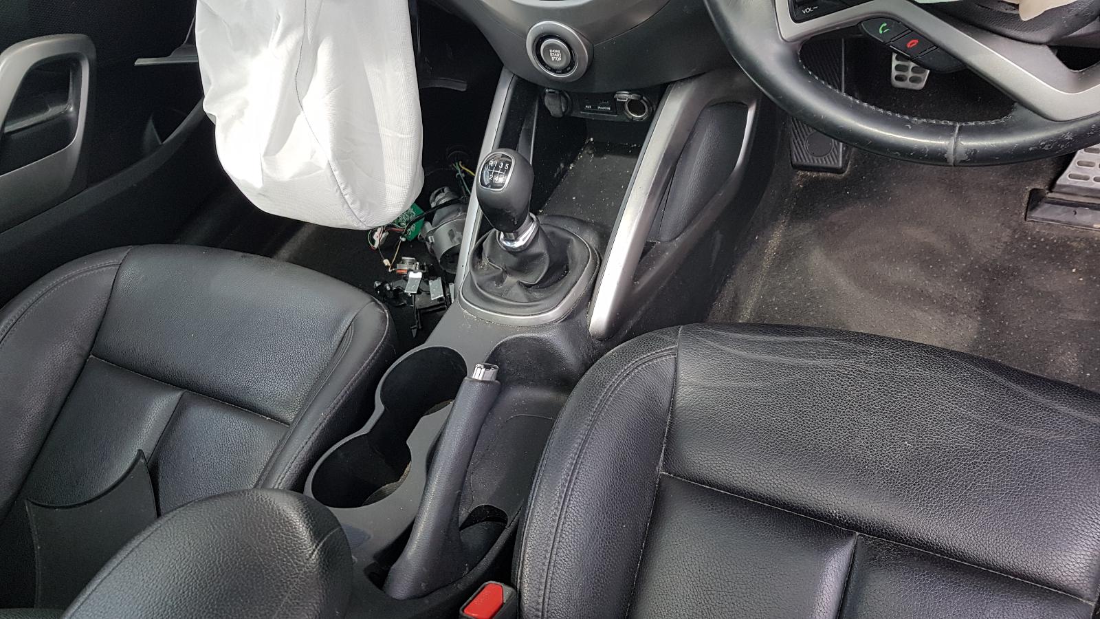 Hyundai Veloster - Veloster 2011-2016