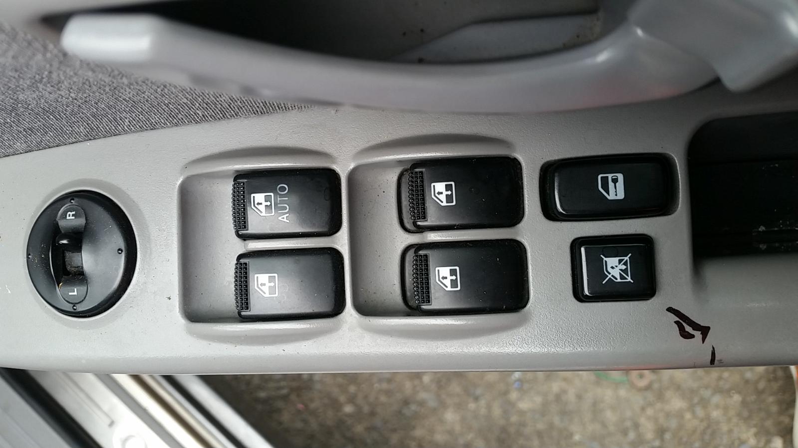 KIA Sorento - 1st Gen 2002-2009