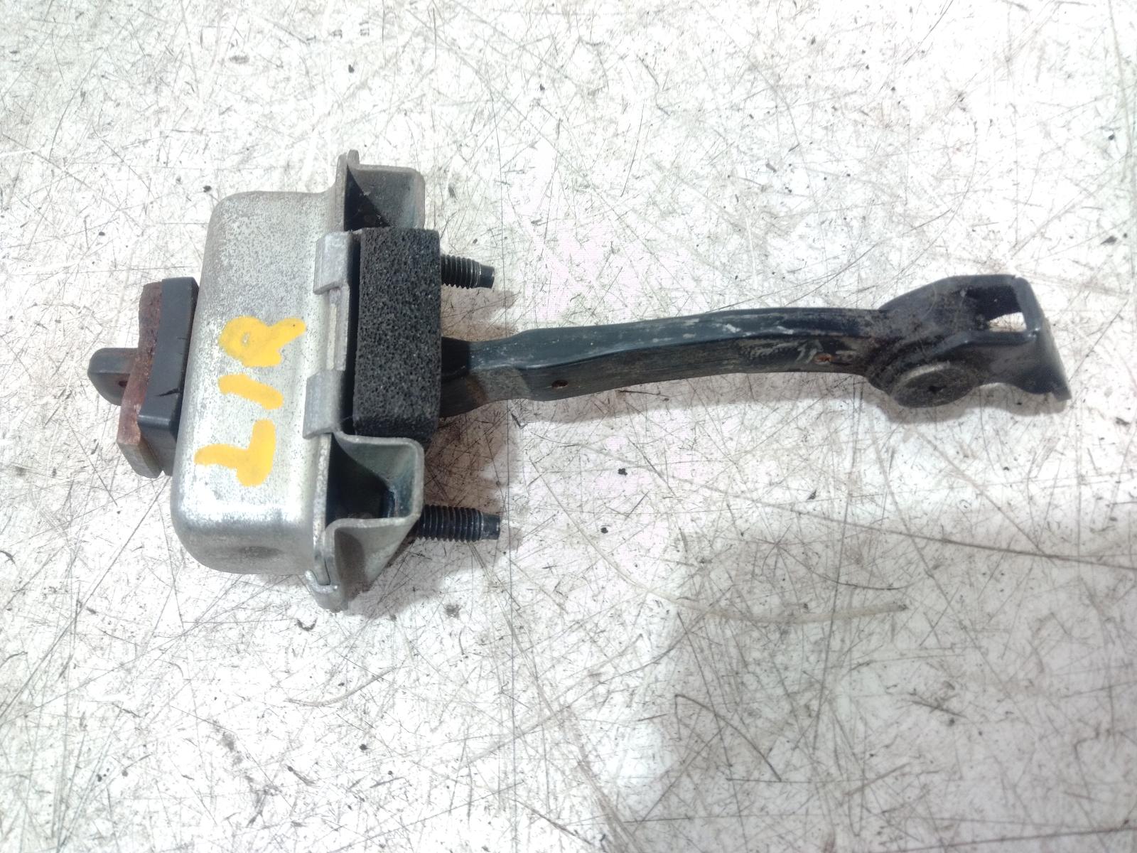 Door Hinge Runner
