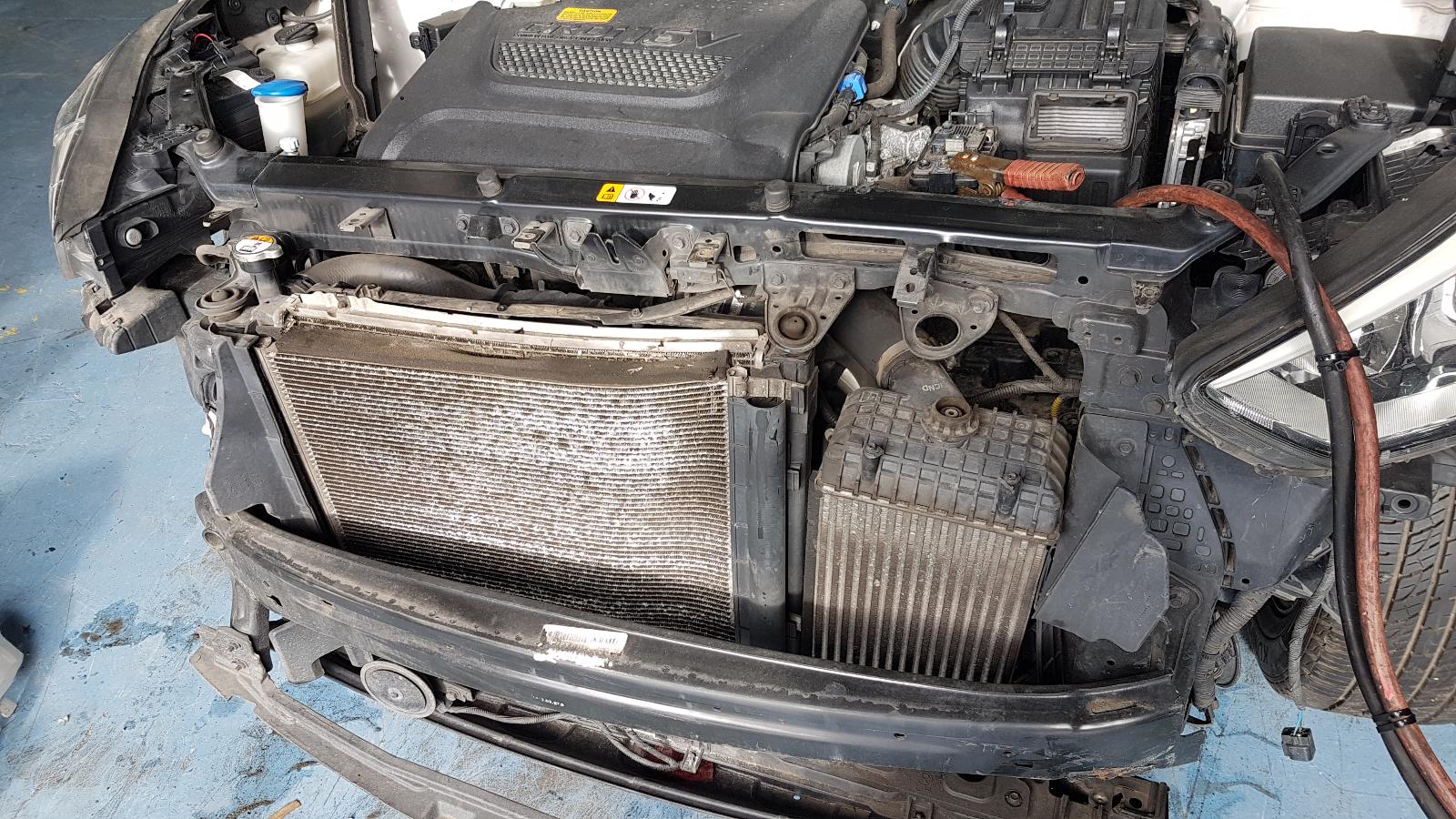 Hyundai Santa Fe - 2013-Present