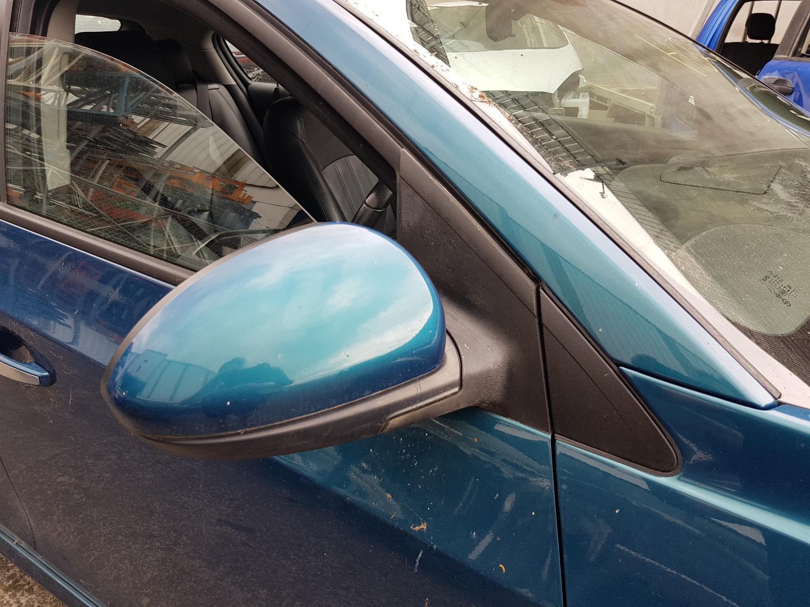 Holden Cruze - 2009-Present