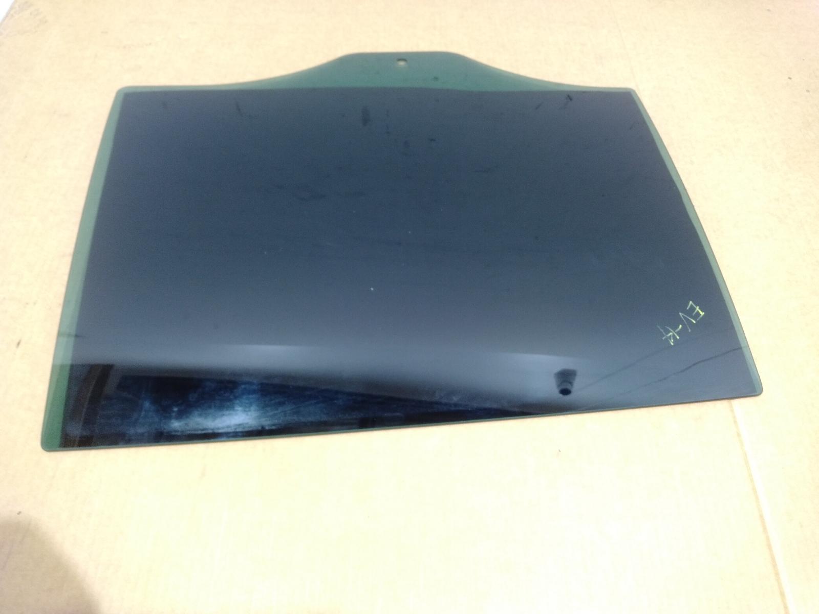 Right_Rear_Door_Window