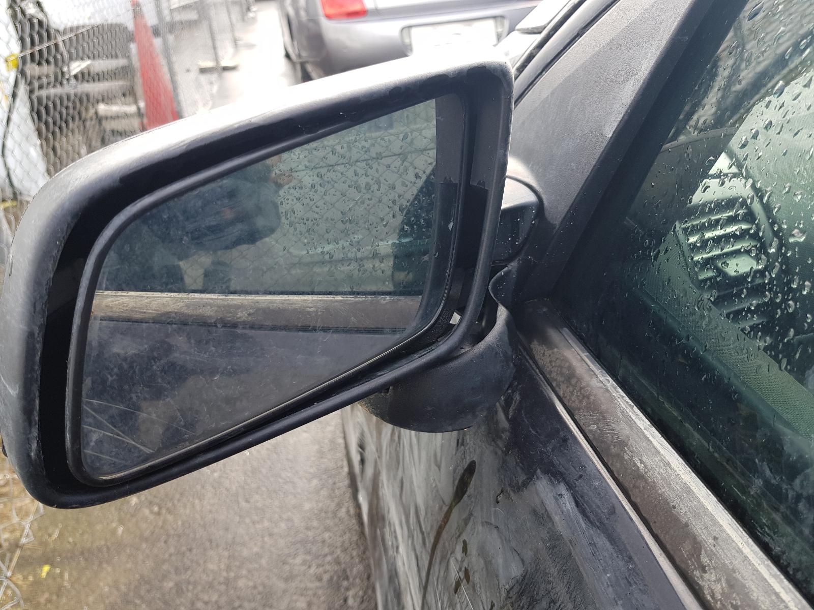 Holden Commodore - VE Omega 06-