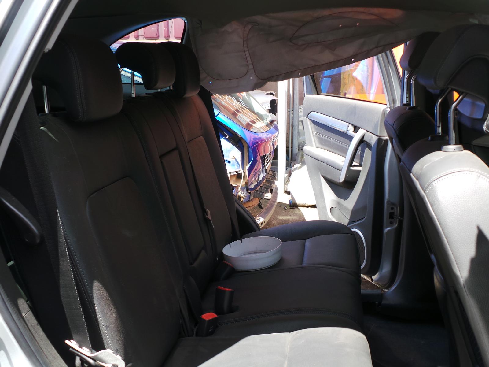 Holden Captiva - Captiva 7 2011-Present