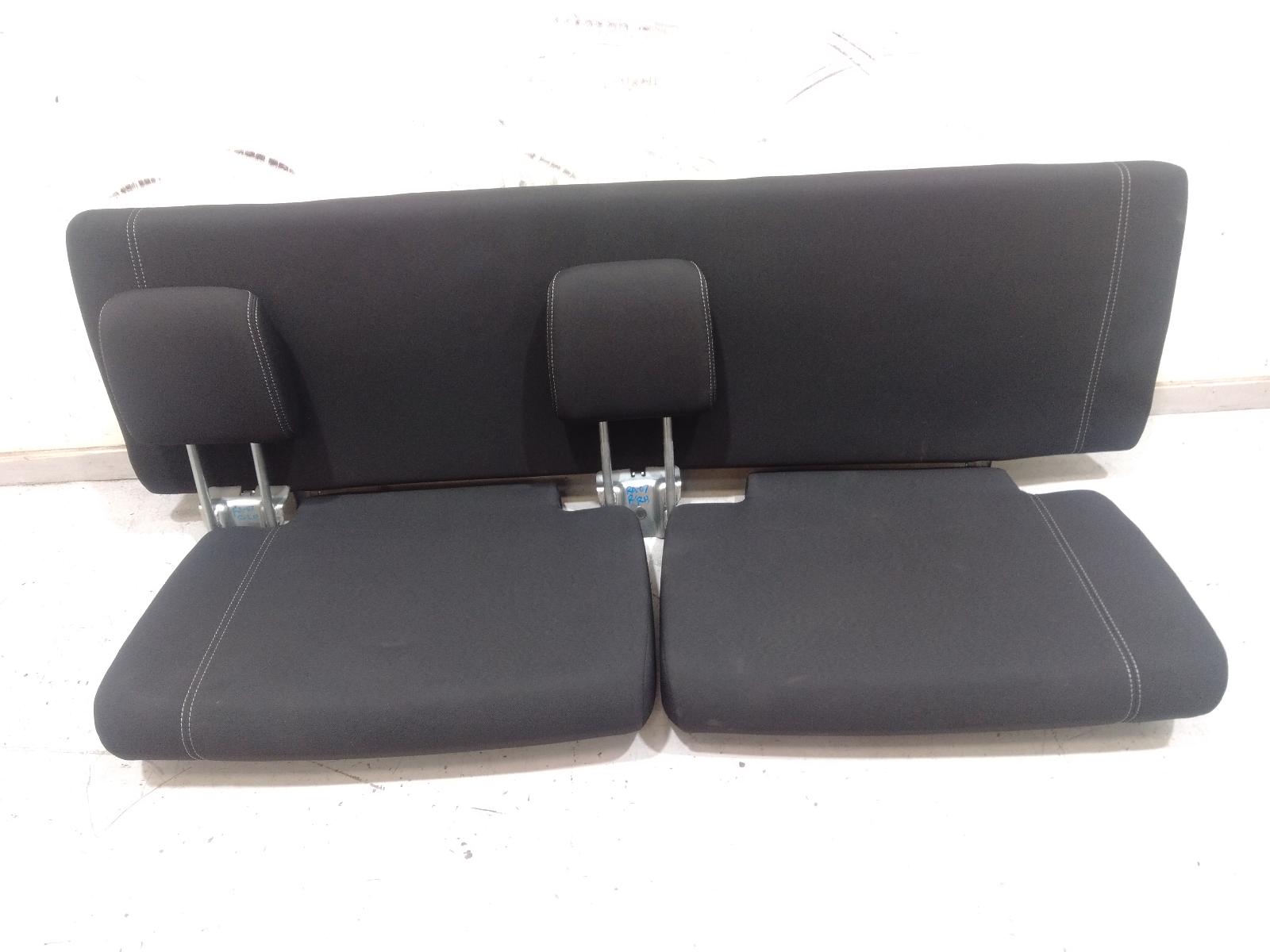 2nd Seat Rear Seat