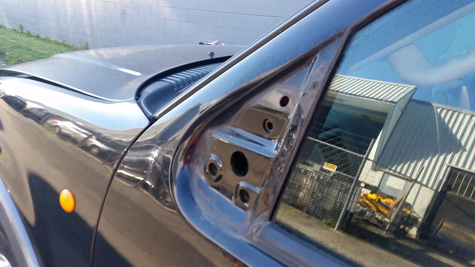 Ford Explorer - UT 2001-2005