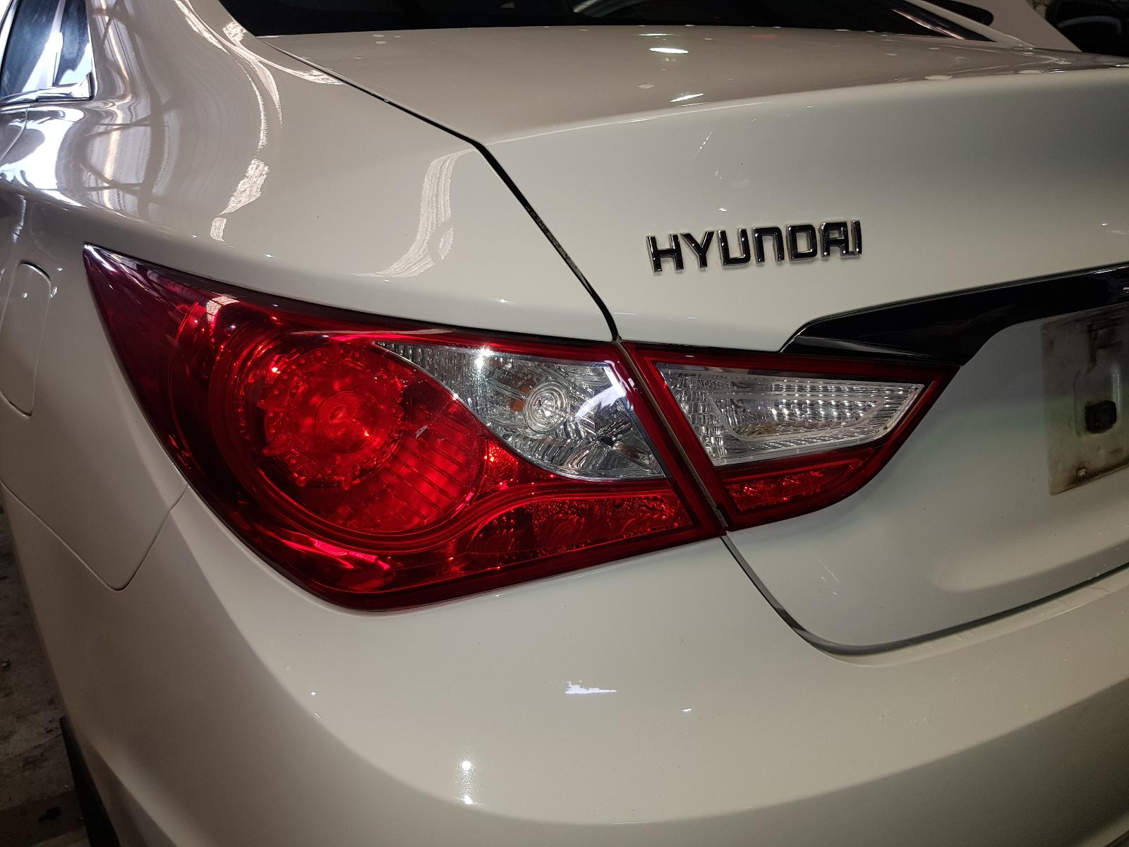 Hyundai i45 - 2010-2013
