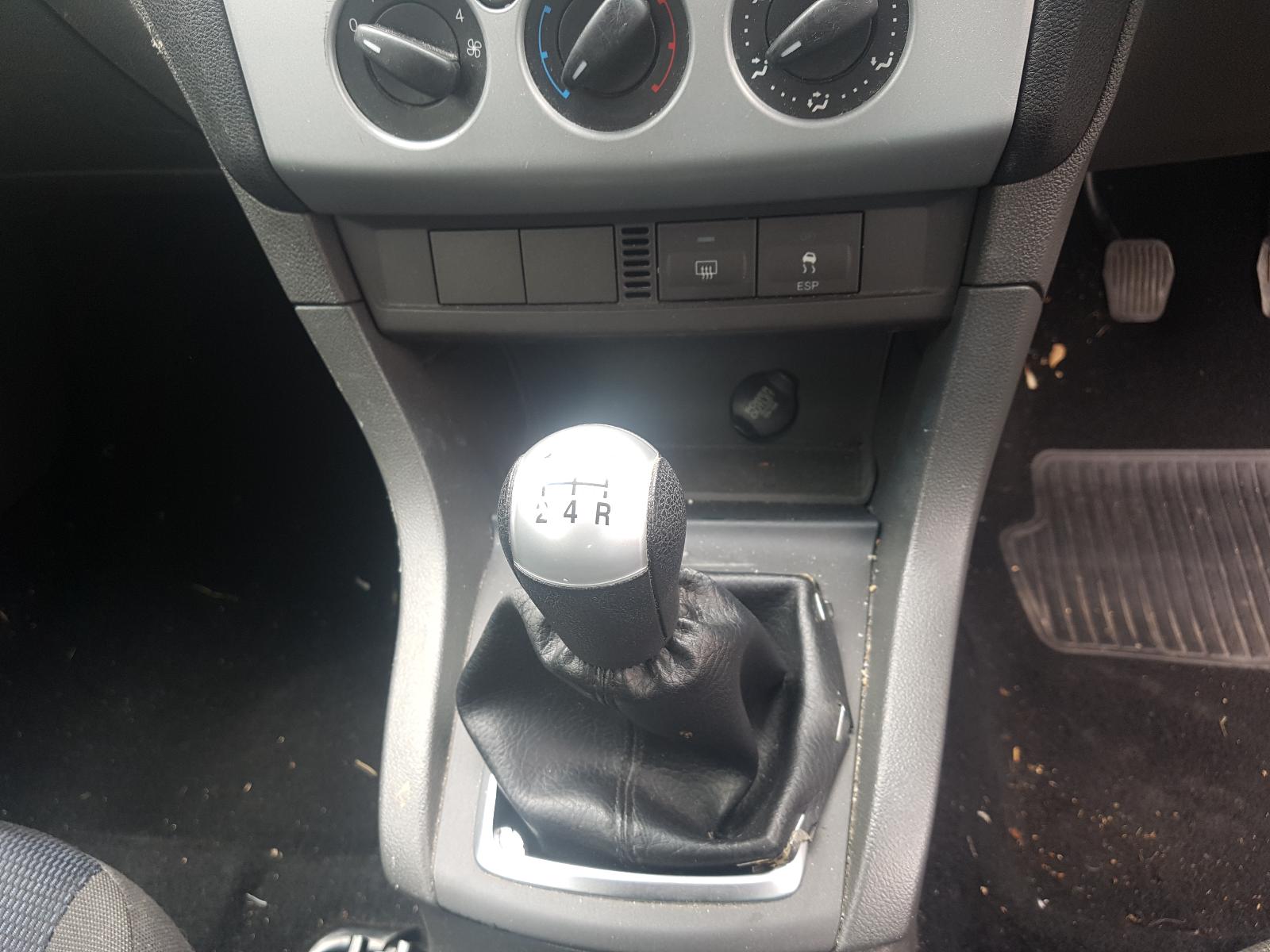 Ford Focus - LS 2005-2007