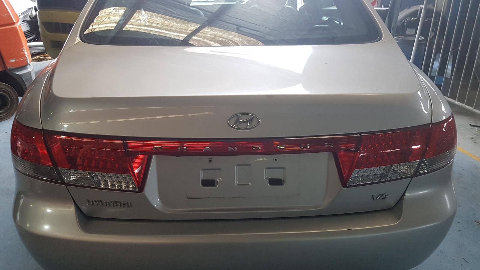 Hyundai Grandeur - XG, TG 1999-2011