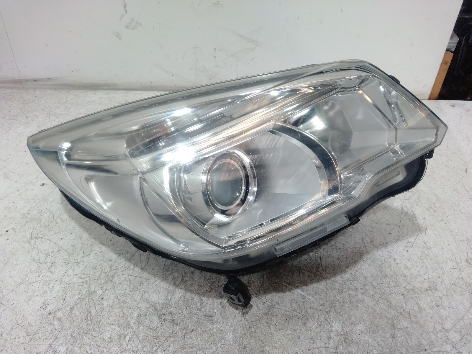 Right_Headlamp