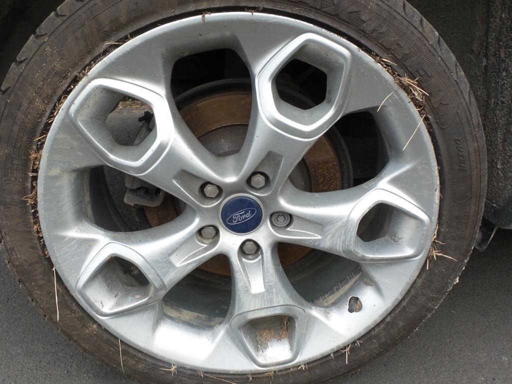 Ford Kuga - TE 2012-2013