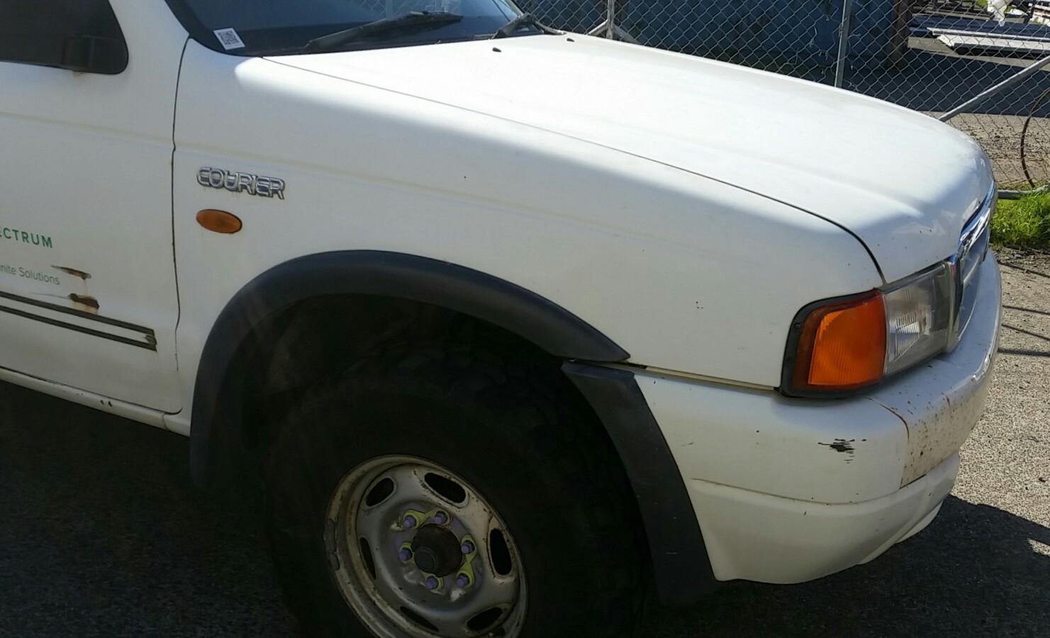 Ford Courier - 03-05