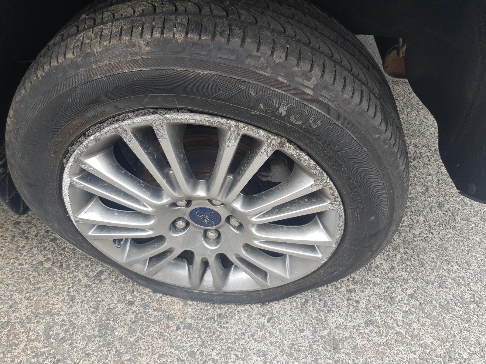 Ford Kuga - TF 2013-Present