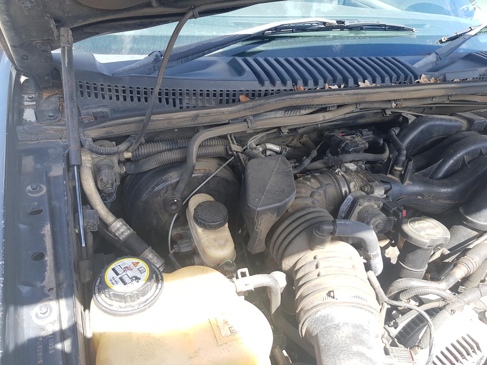 Ford Explorer - UT 2001-2005