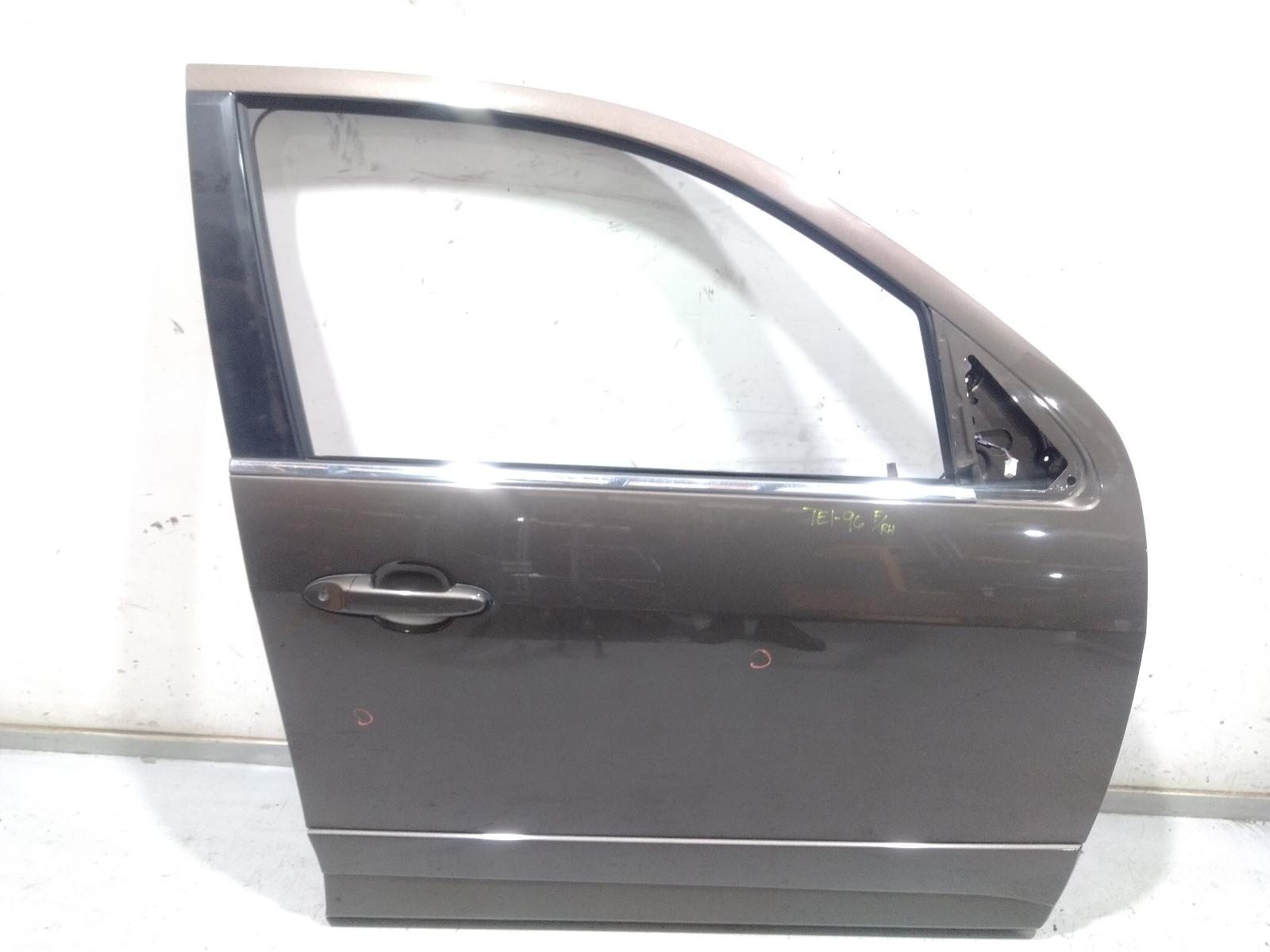 Right_Front_Door