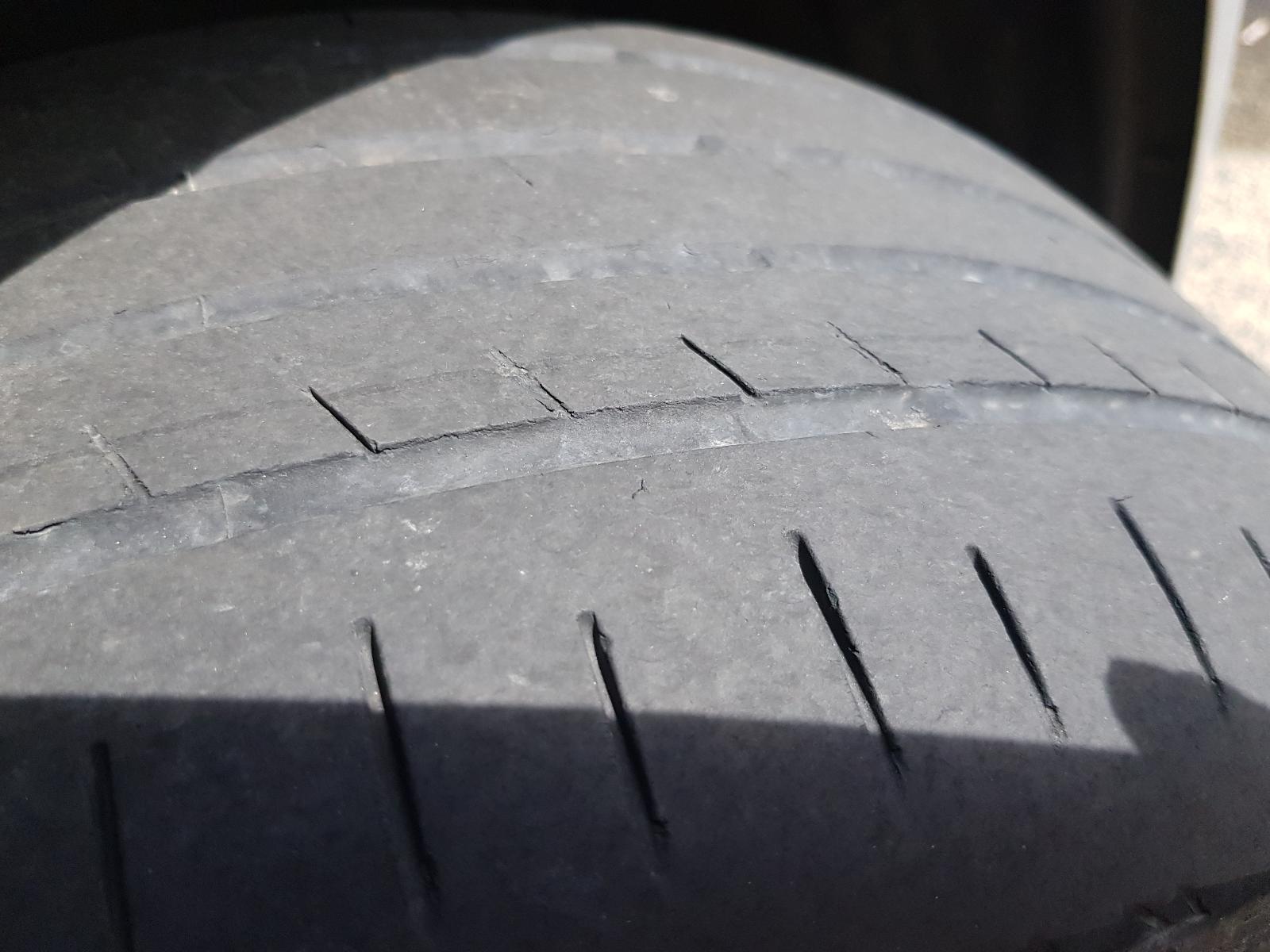 Holden Cruze - 2009-Present