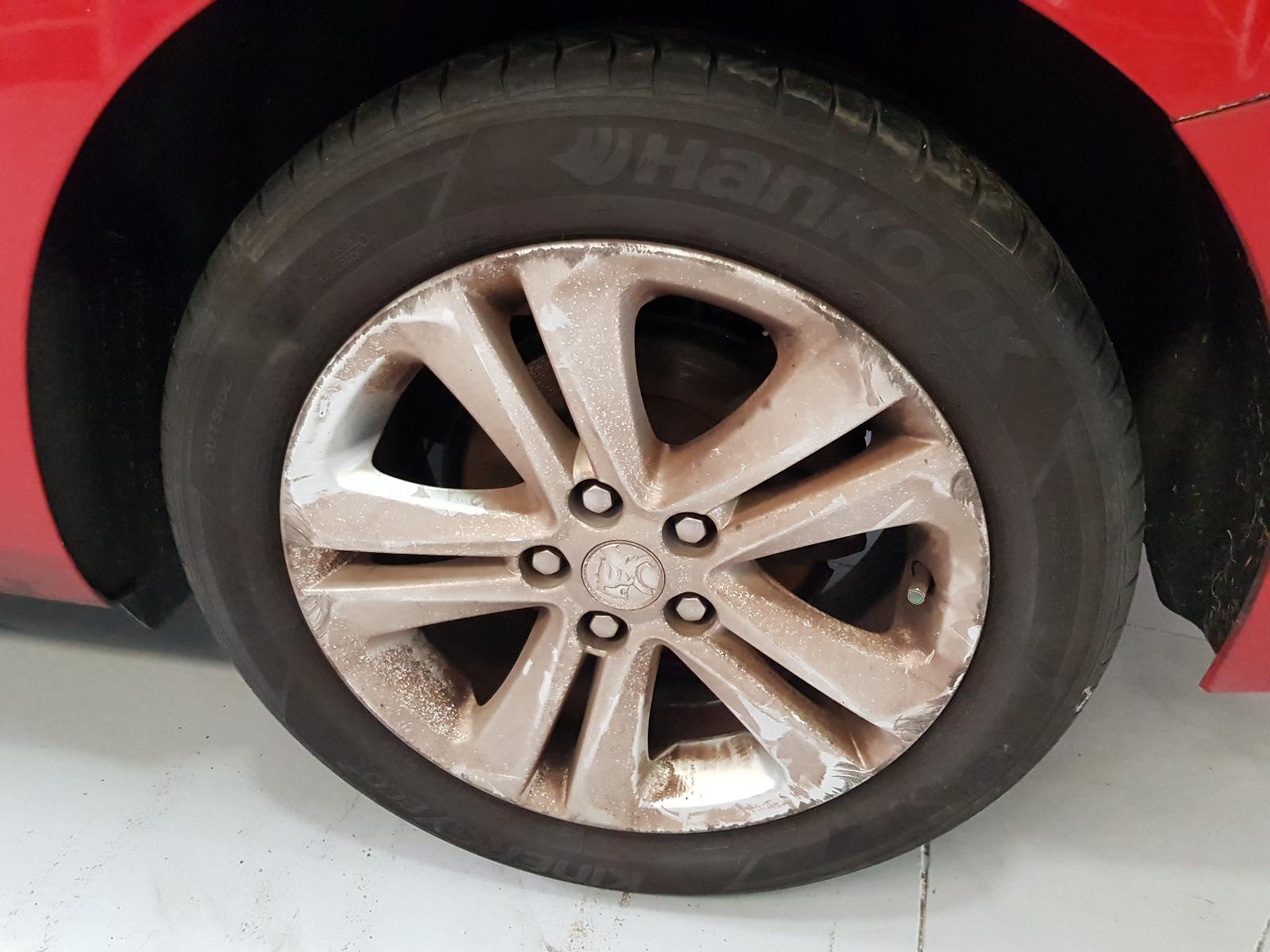 Holden Astra - J 2009-Present