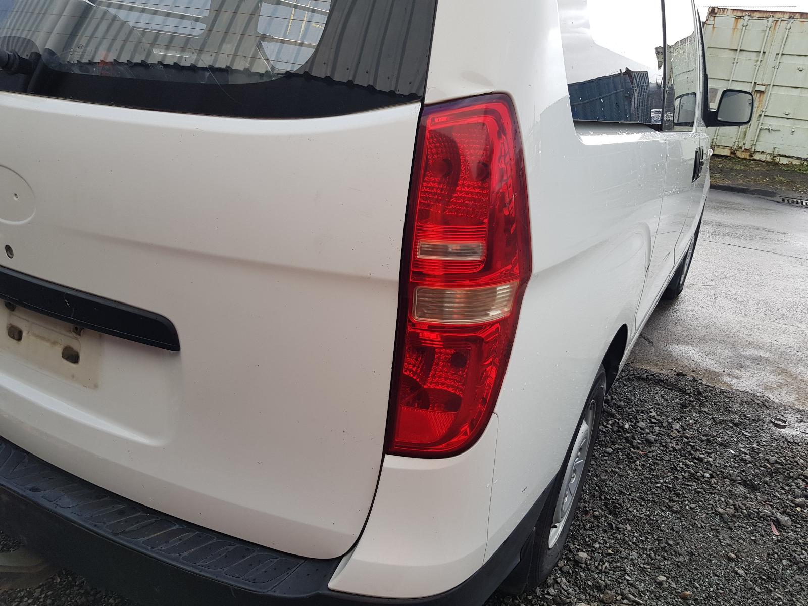 Hyundai H1 Van - 2008-2016