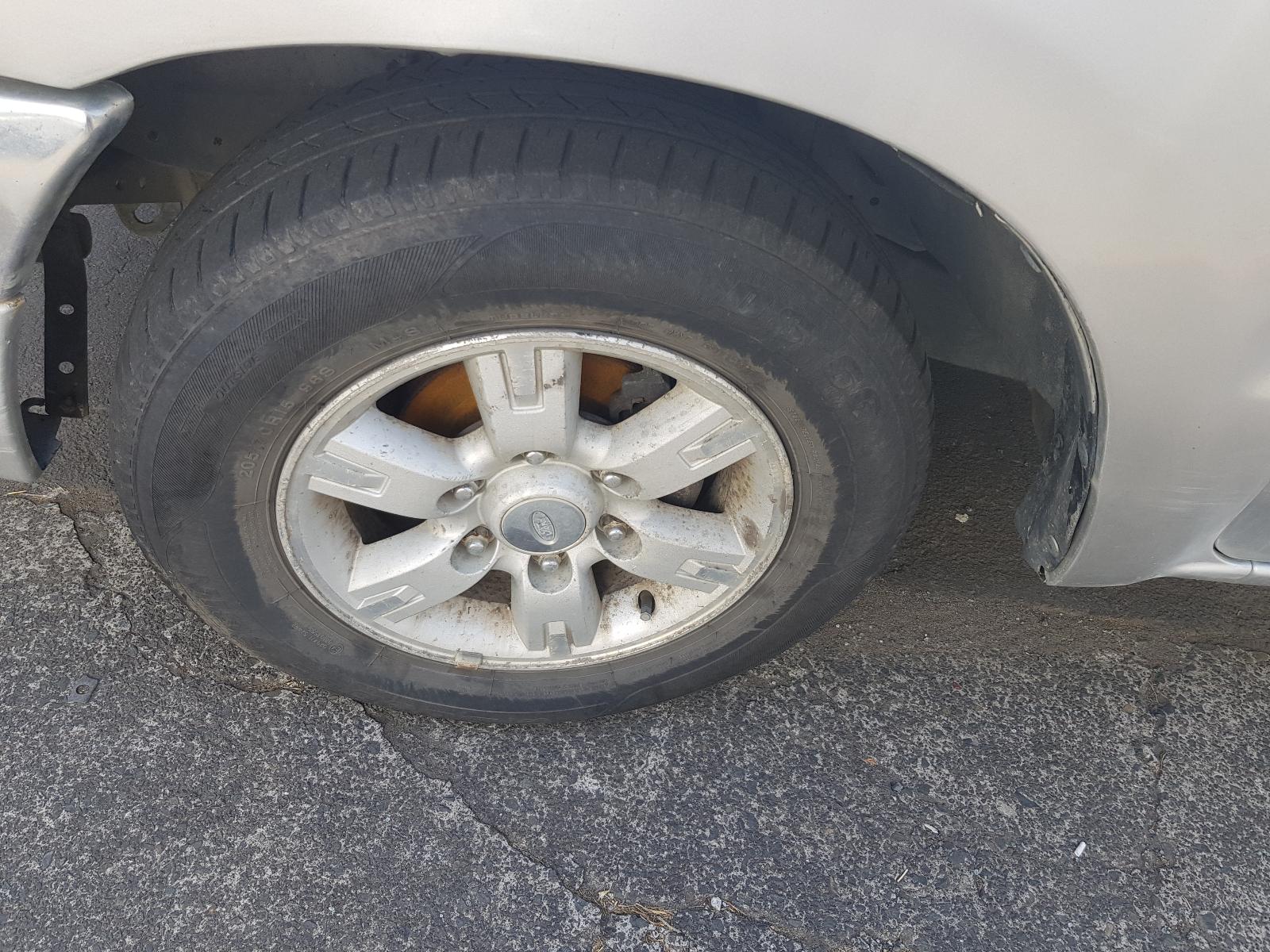 Ford Courier - 03-05