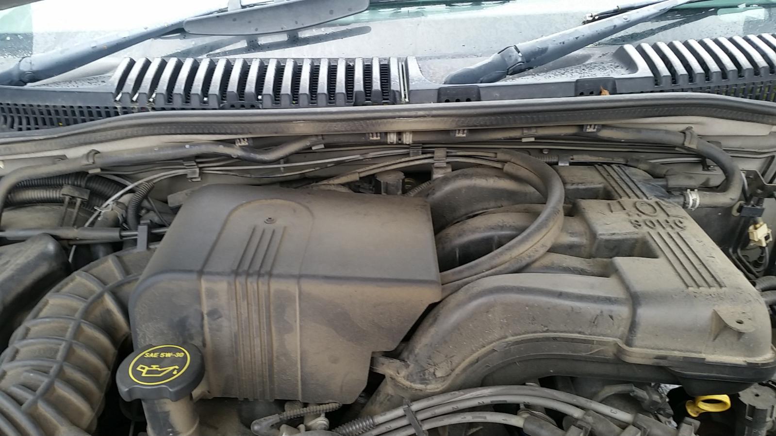 Ford Explorer - UT 2001-2005