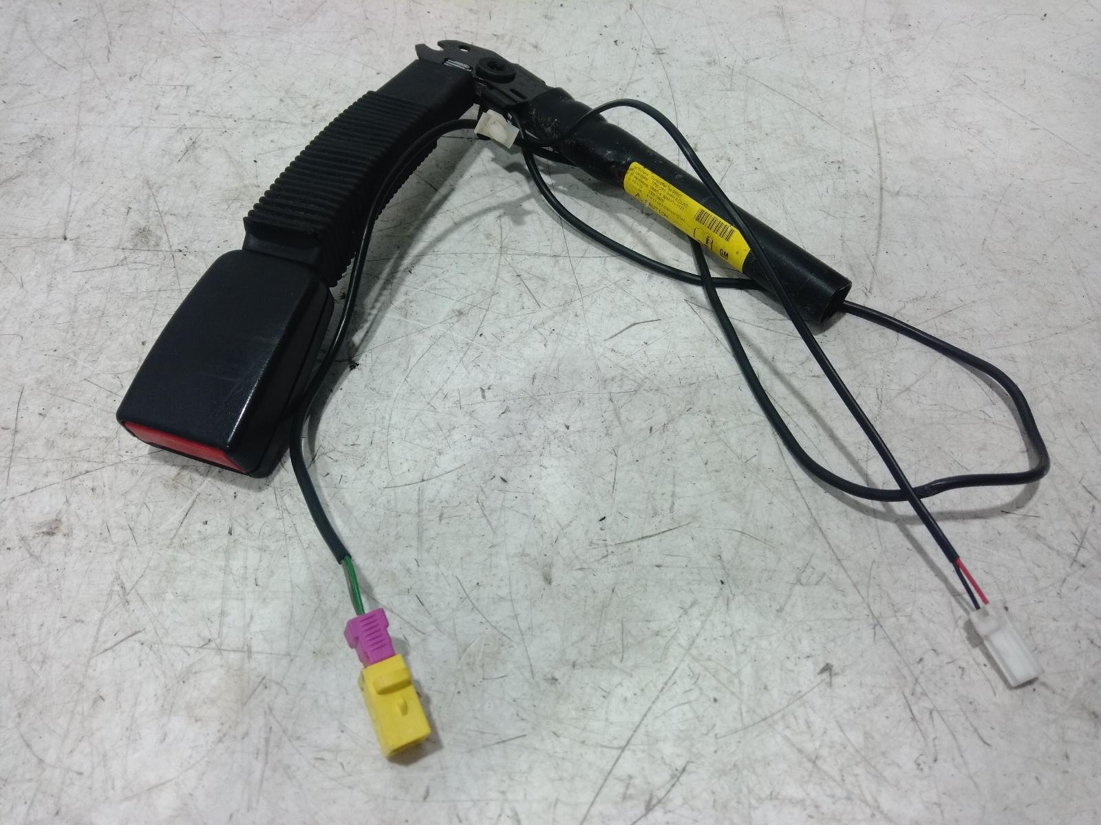 Seat_Belt_Stalk
