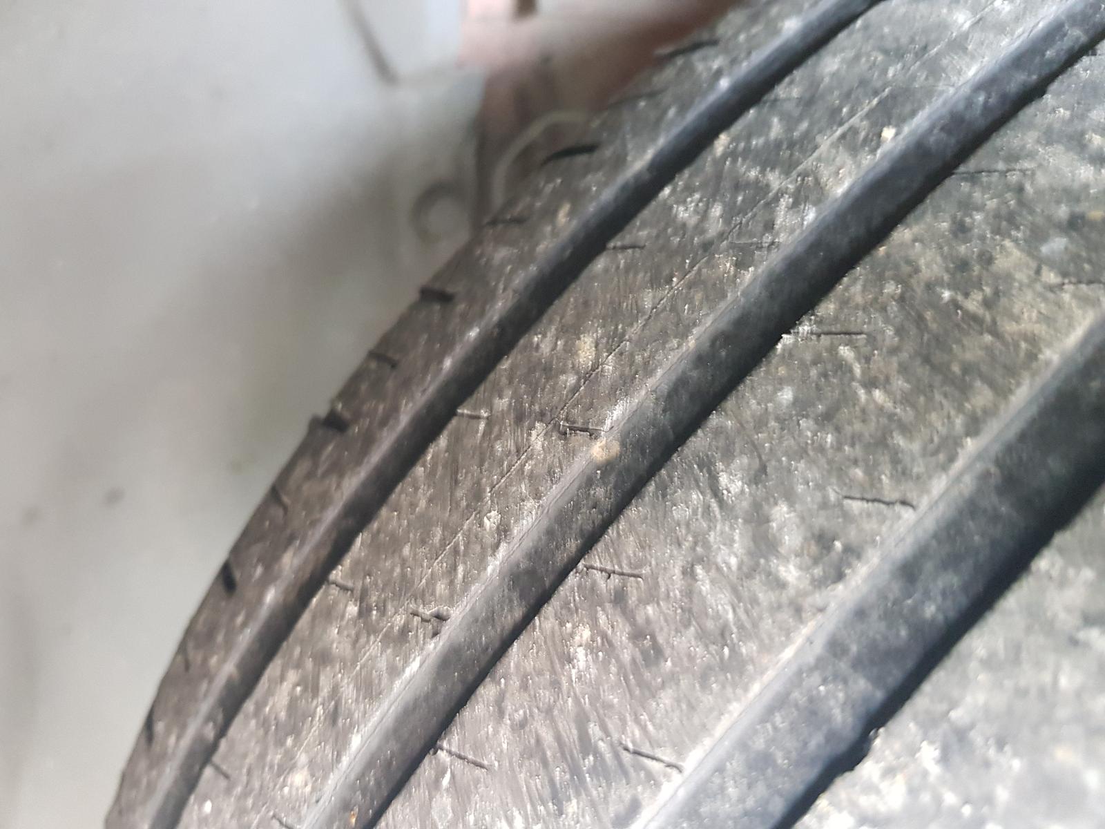 Holden Cruze - 2009-Present