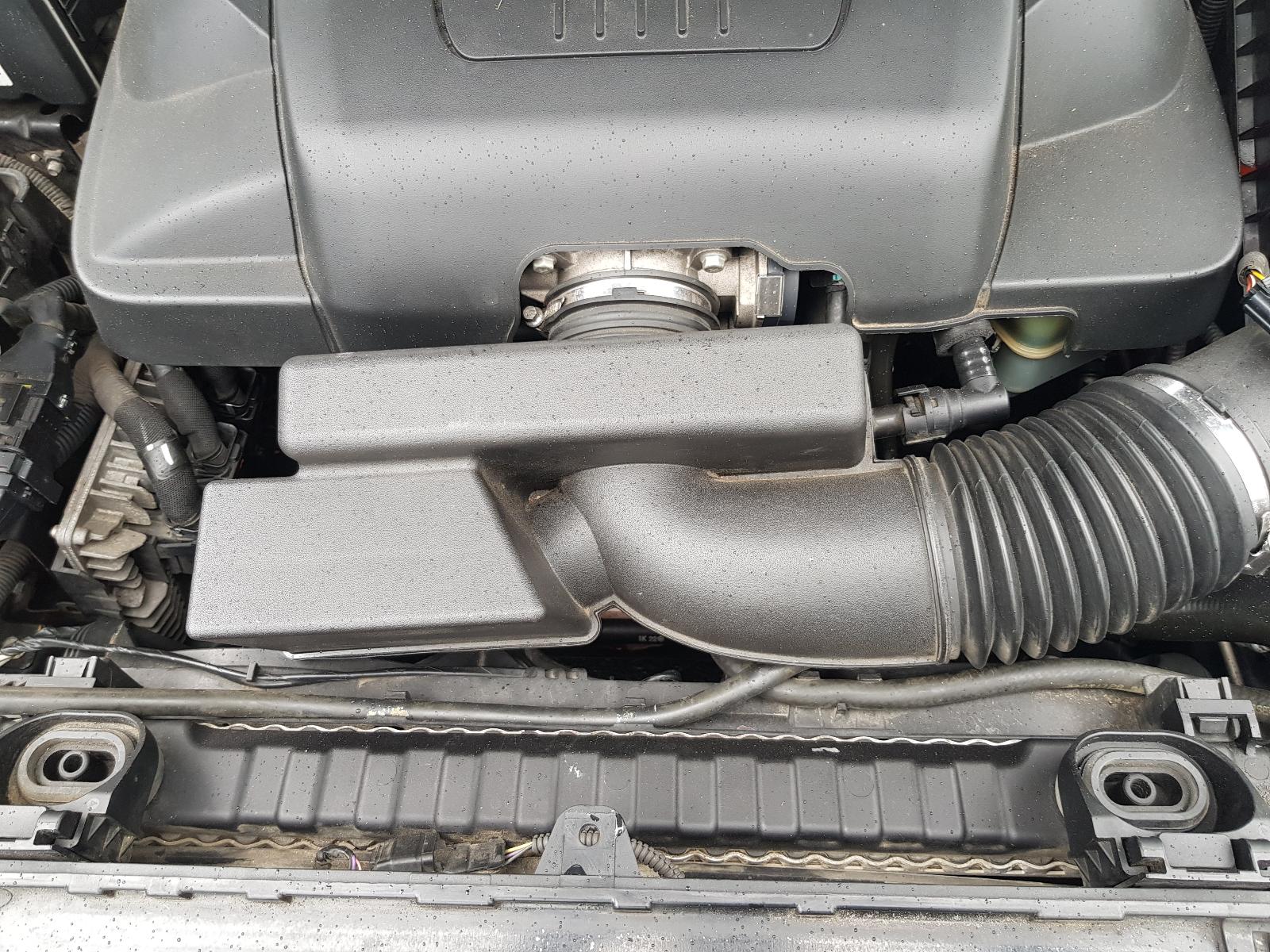 Holden Commodore - VE Omega 06-