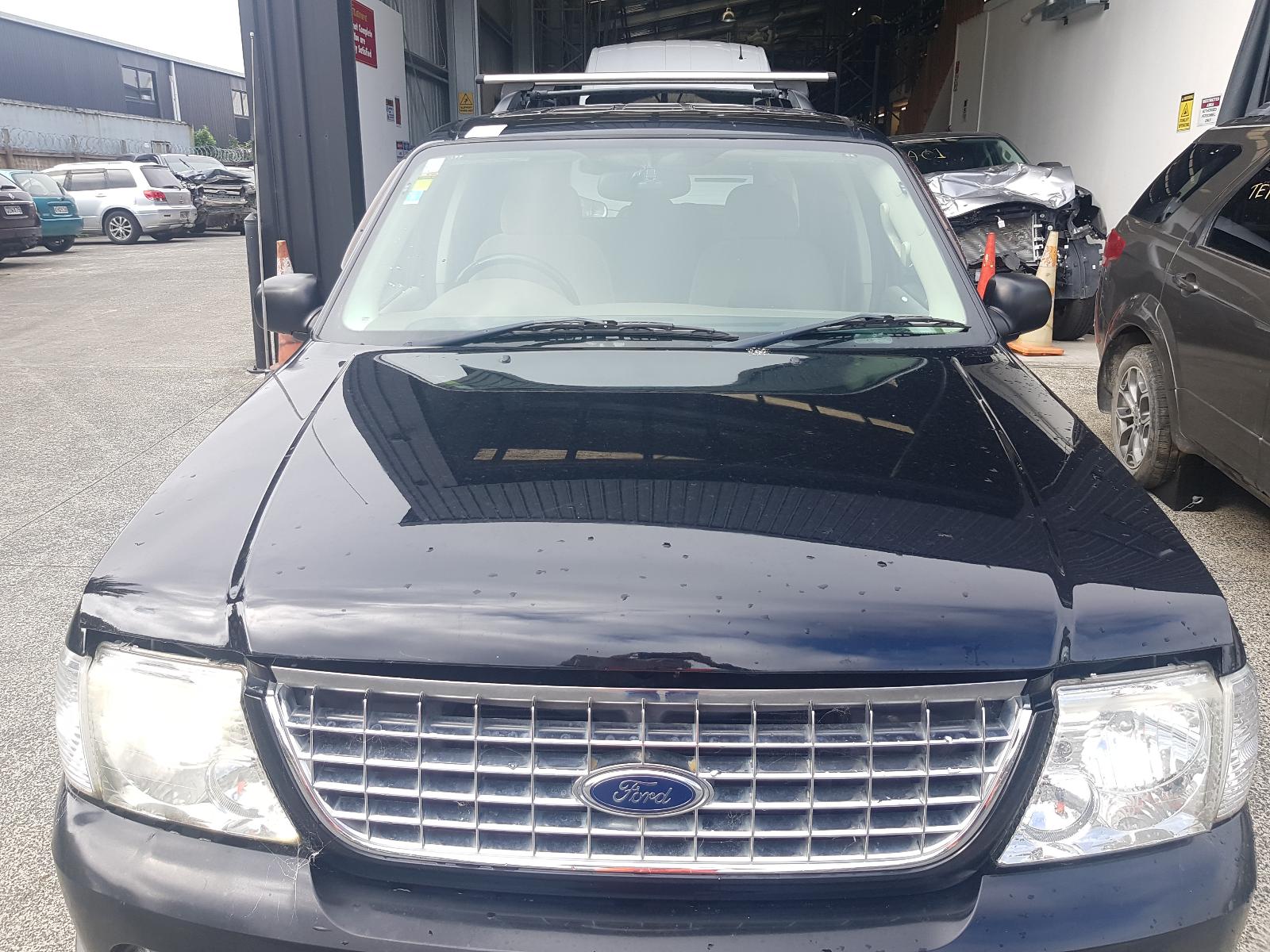 Ford Explorer - UT 2001-2005