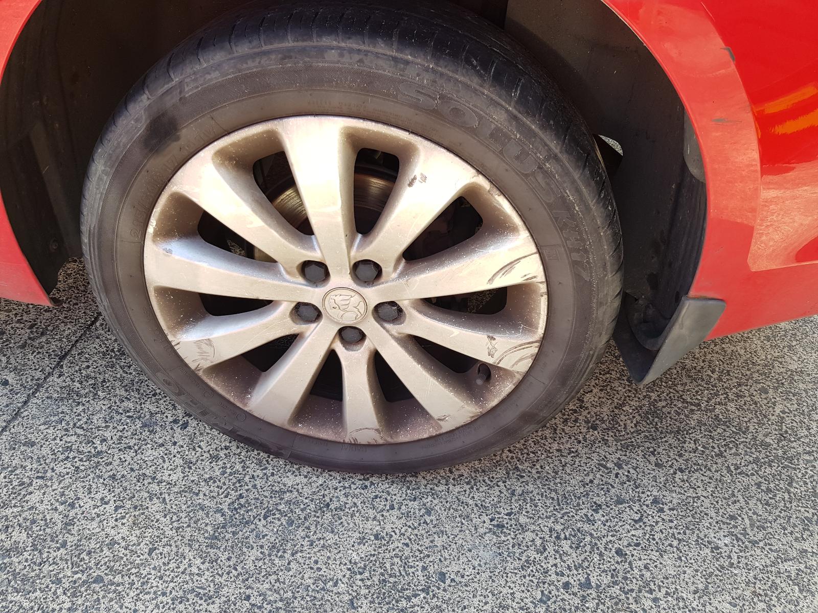 Holden Cruze - 2009-Present