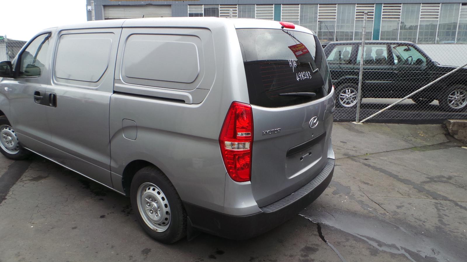 Hyundai H1 Van - 2008-2016