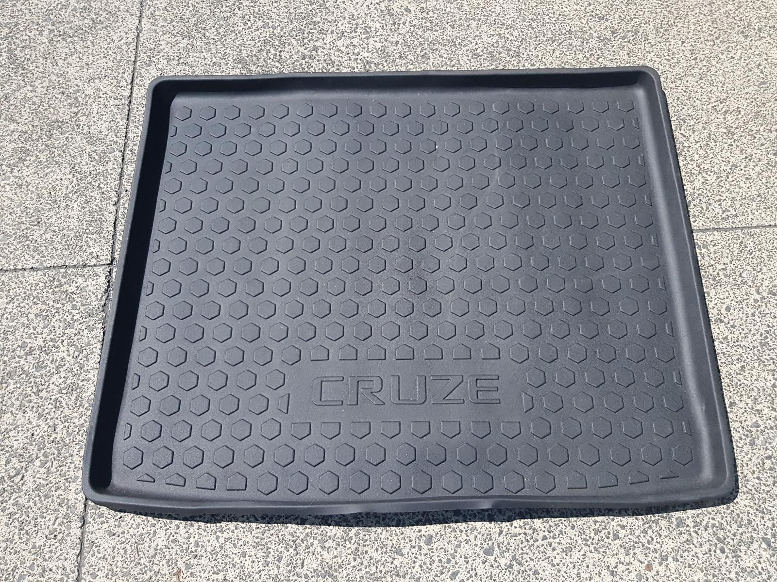 Holden Cruze - 2009-Present