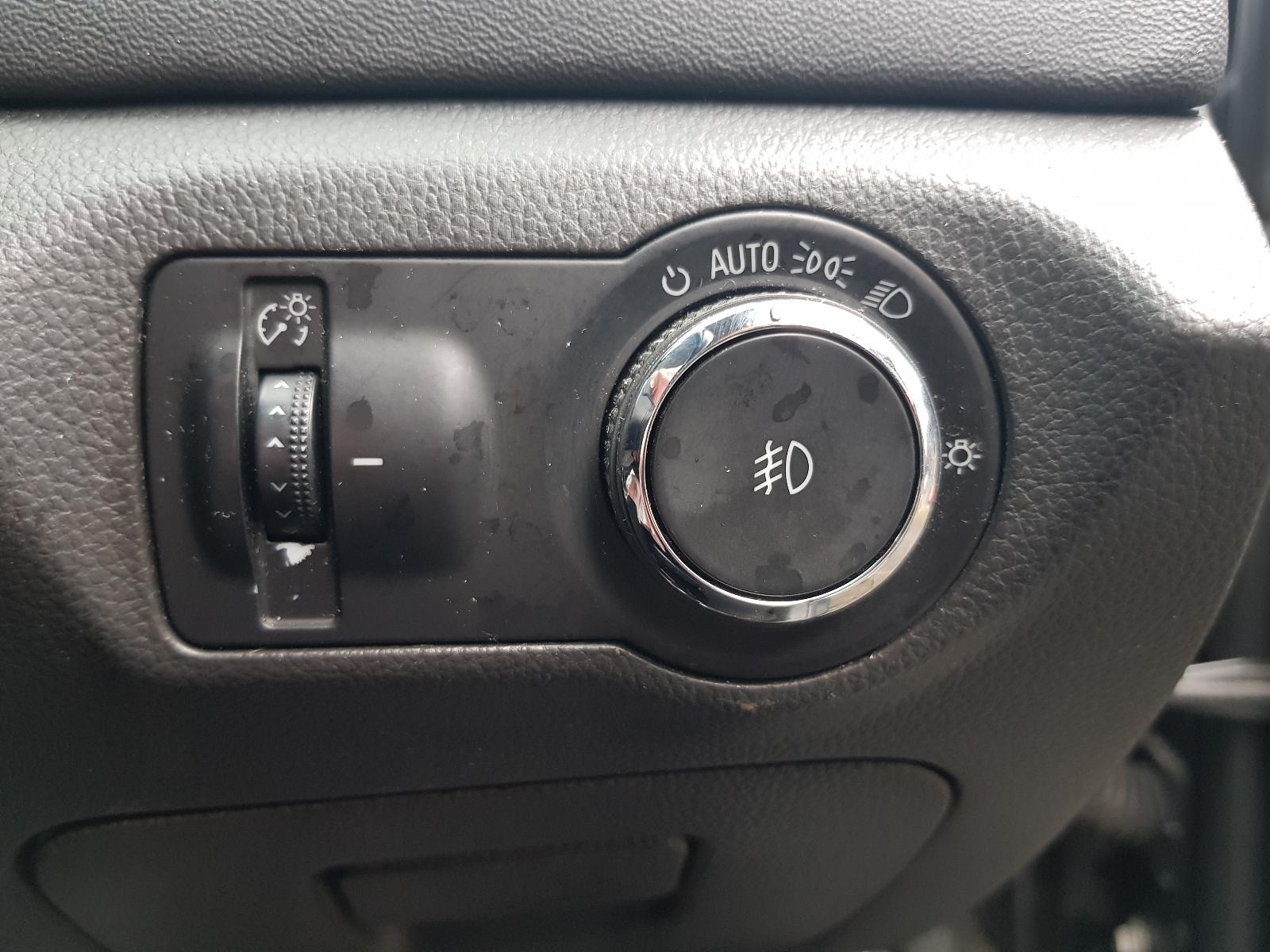 Holden Cruze - 2009-Present