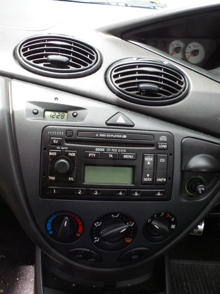 Ford Focus - LR 2002-2005