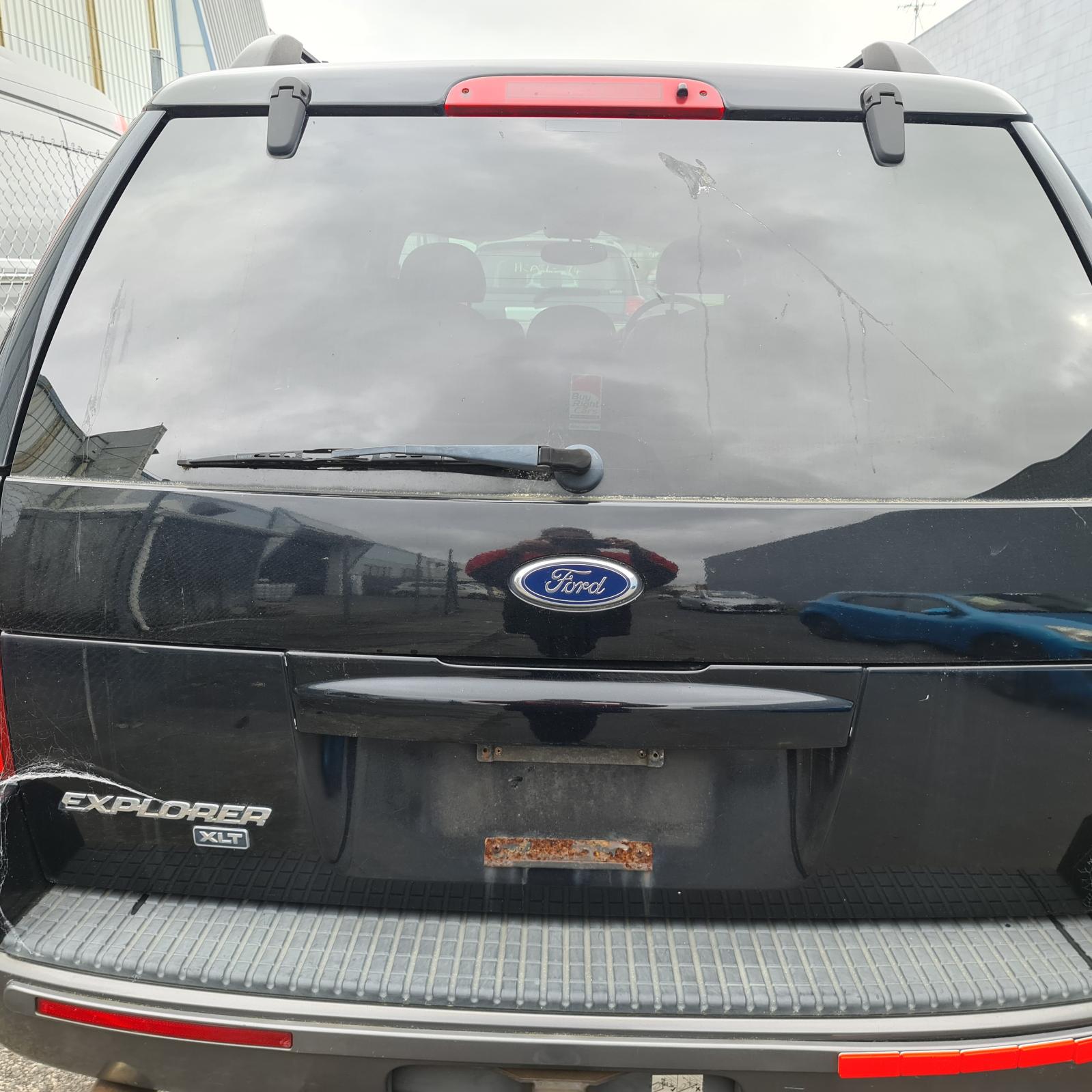 Ford Explorer - UT 2005-2007