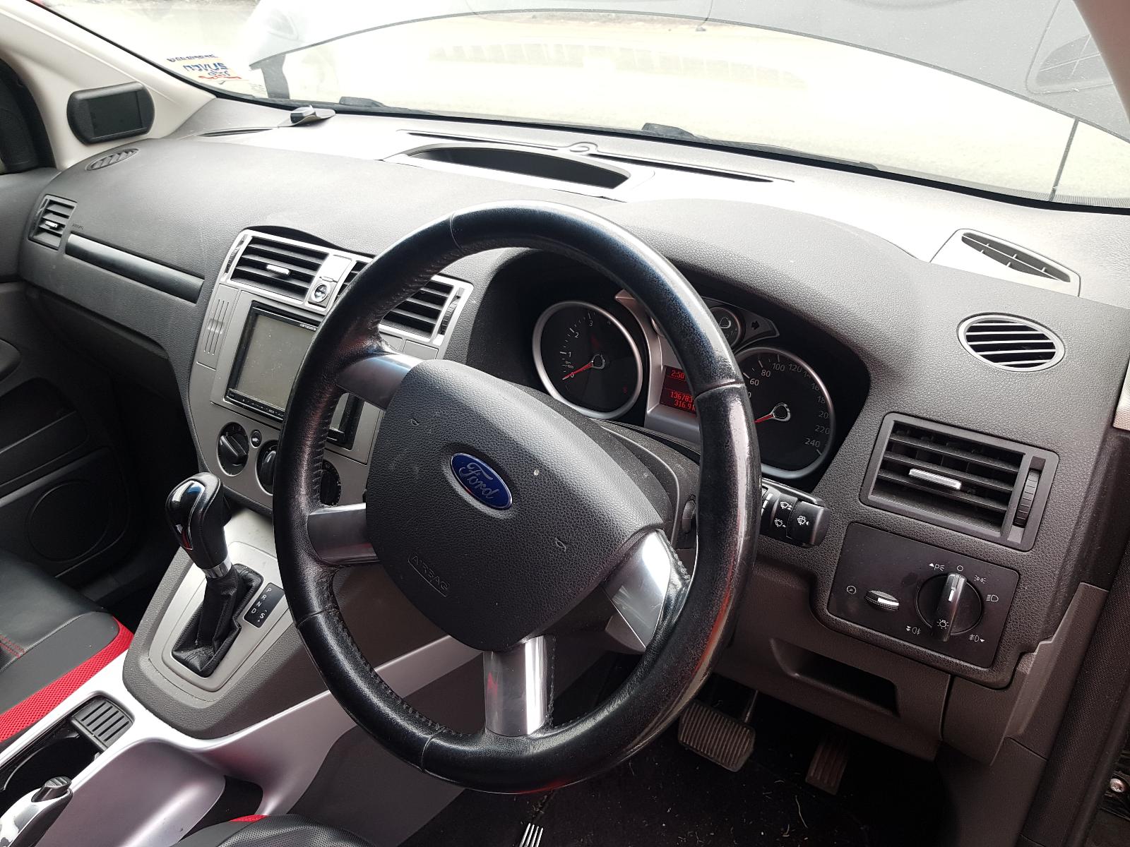 Ford Kuga - TE 2012-2013