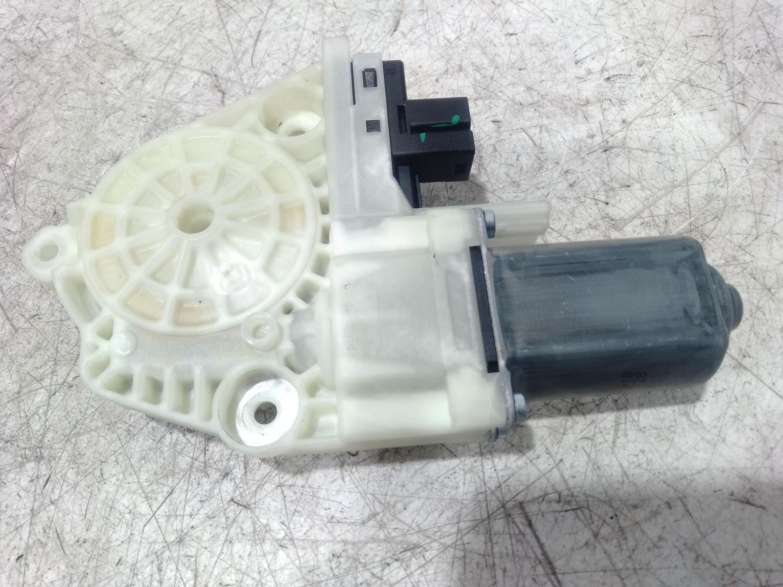 Left_Rear_Wnd_Reg_Motor