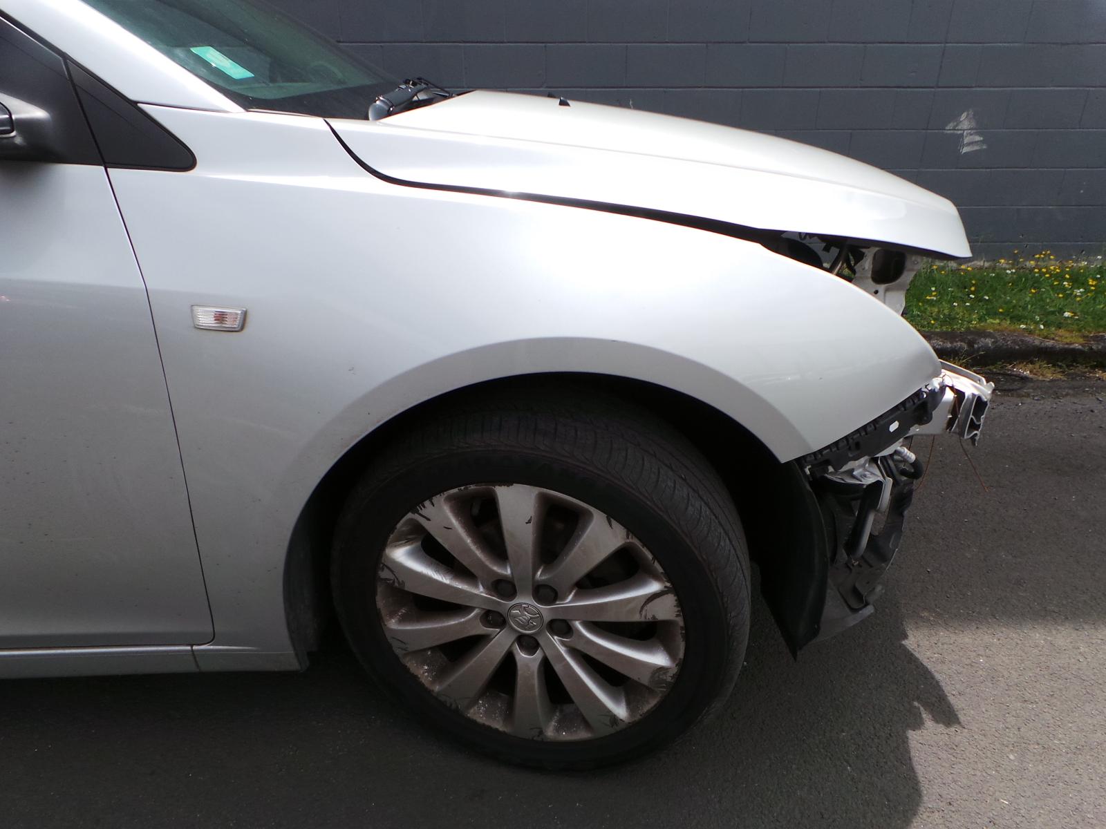 Holden Cruze - 2009-Present