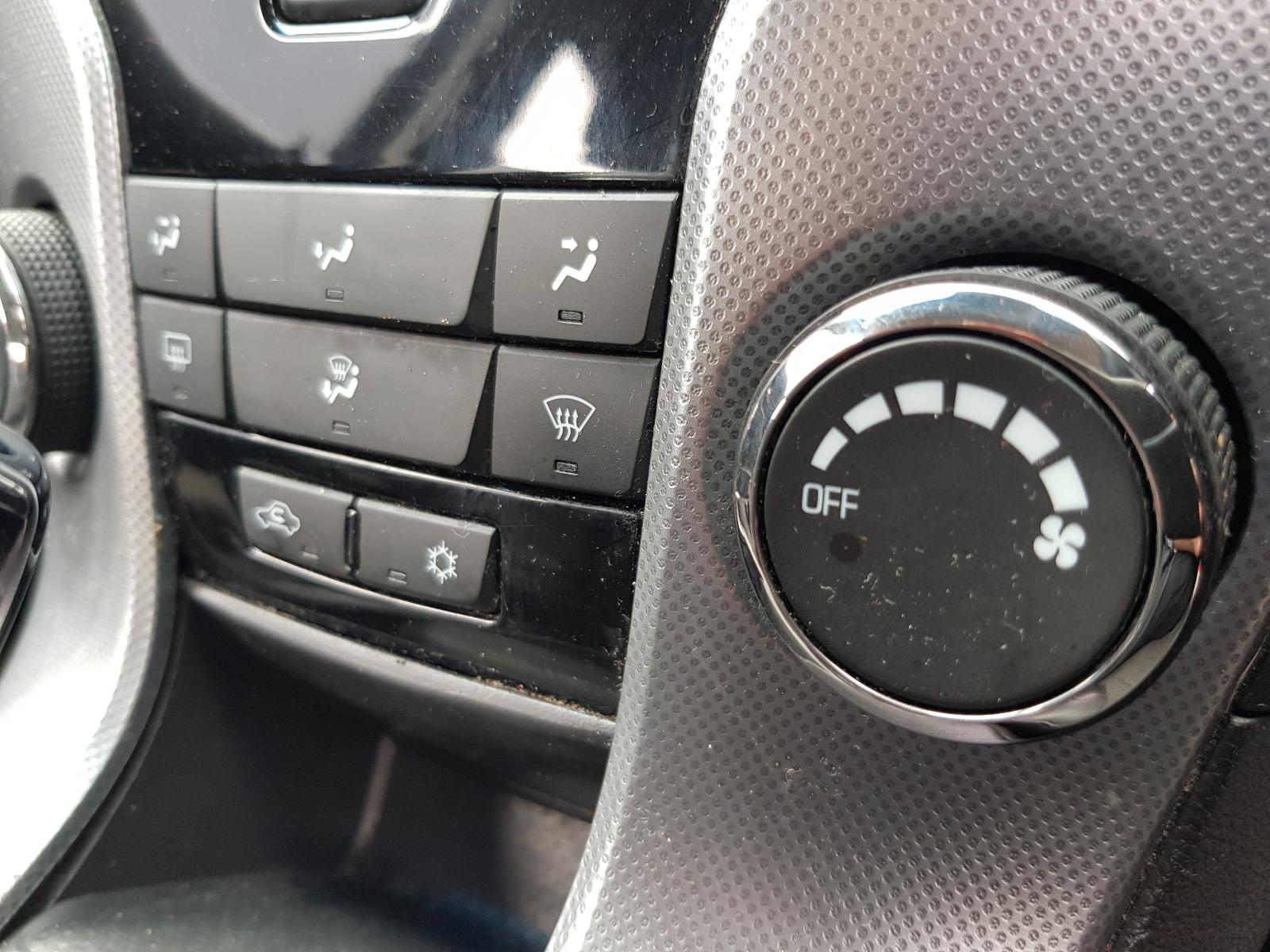 Holden Cruze - 2009-Present