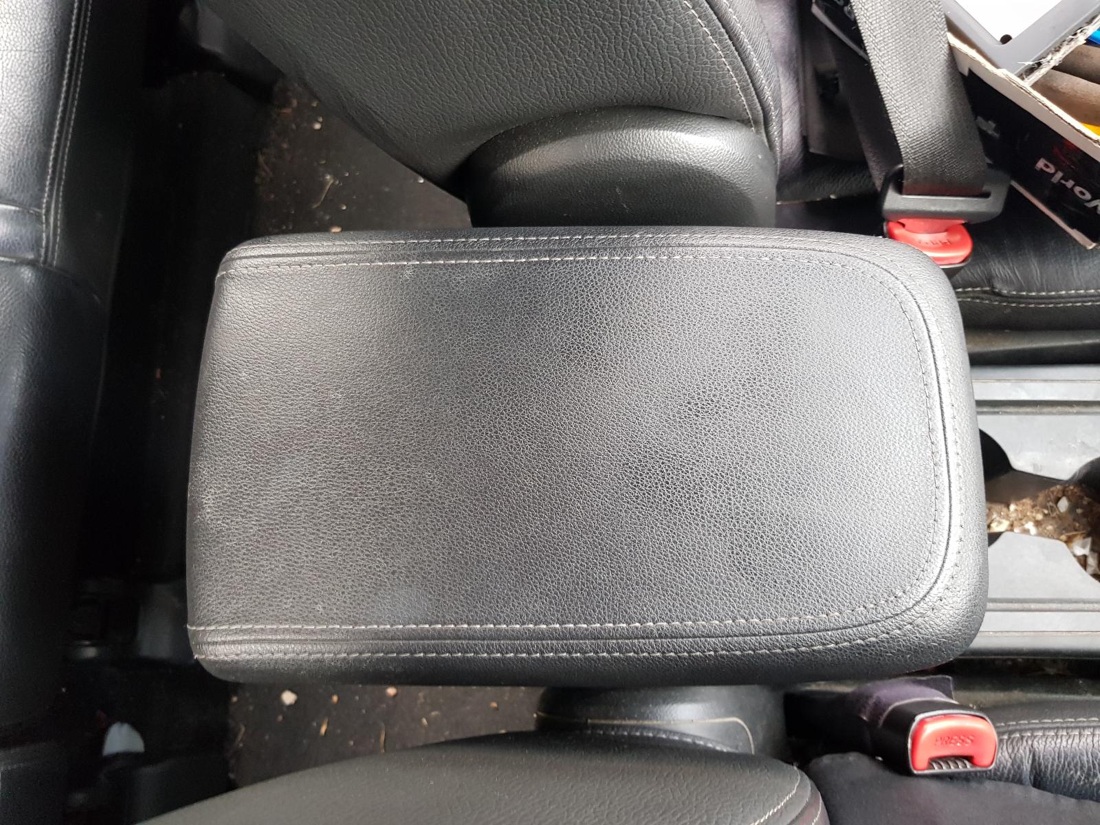 Holden Captiva - Captiva 7 2011-Present