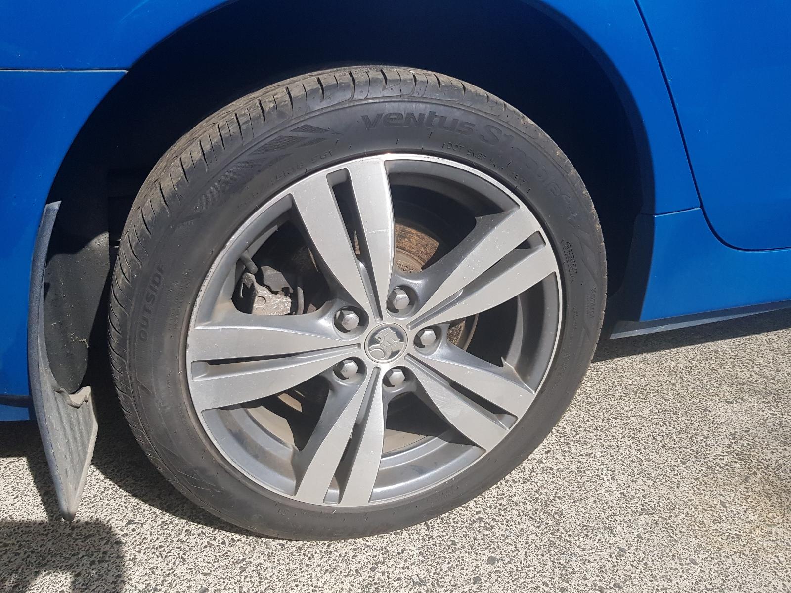 Holden Commodore - VF 2013-Present