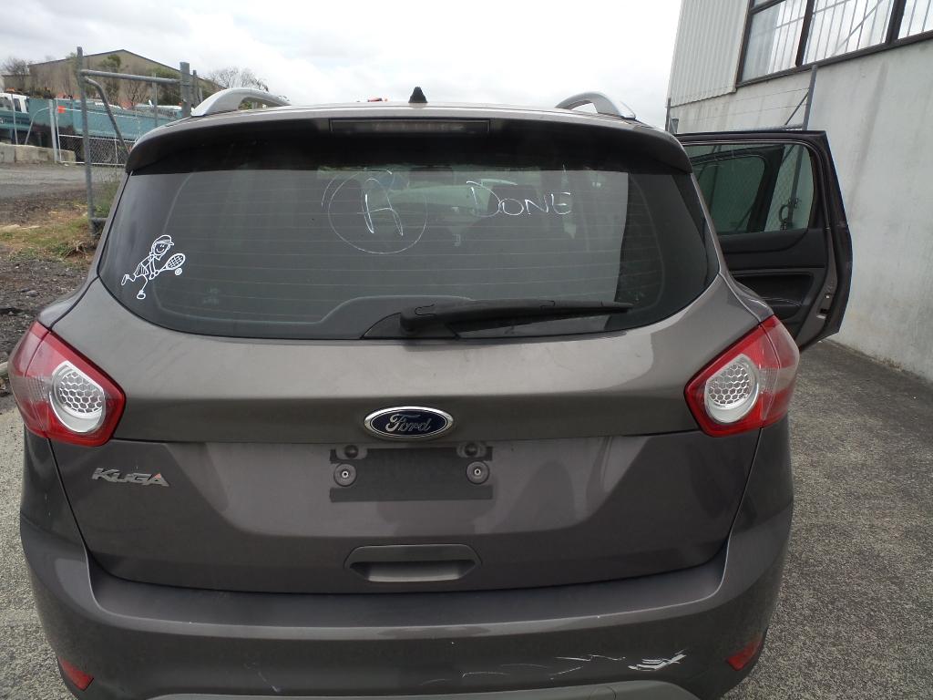 Ford Kuga - TE 2012-2013