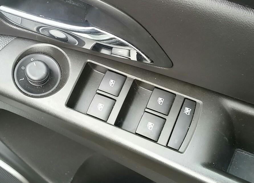 Holden Cruze - 2009-Present