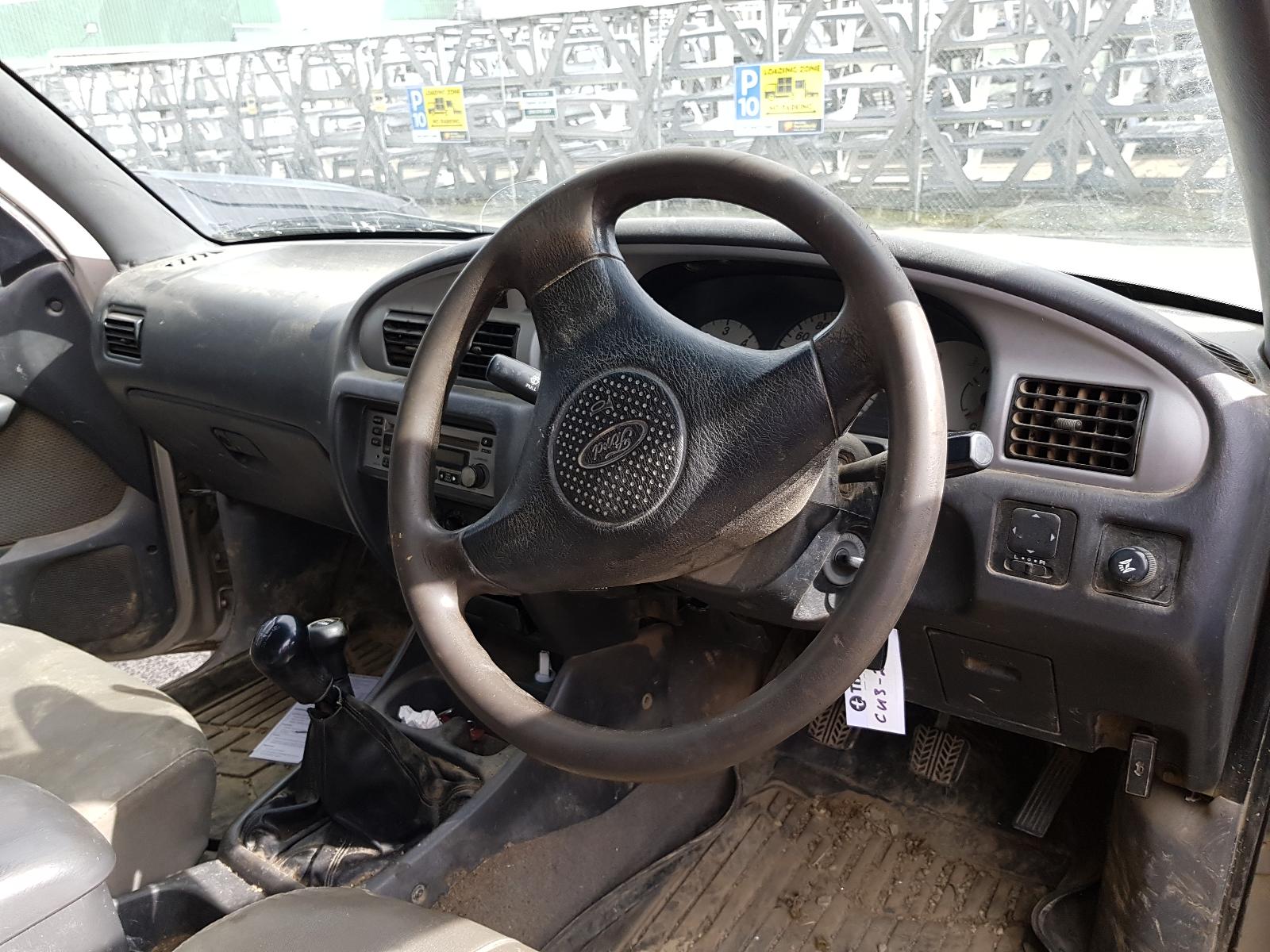 Ford Courier - UT 2005-2006