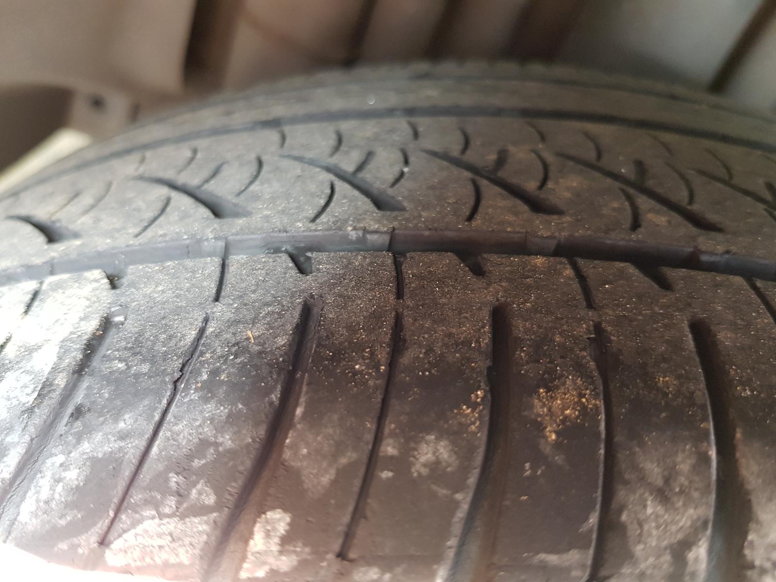 Holden Cruze - 2009-Present