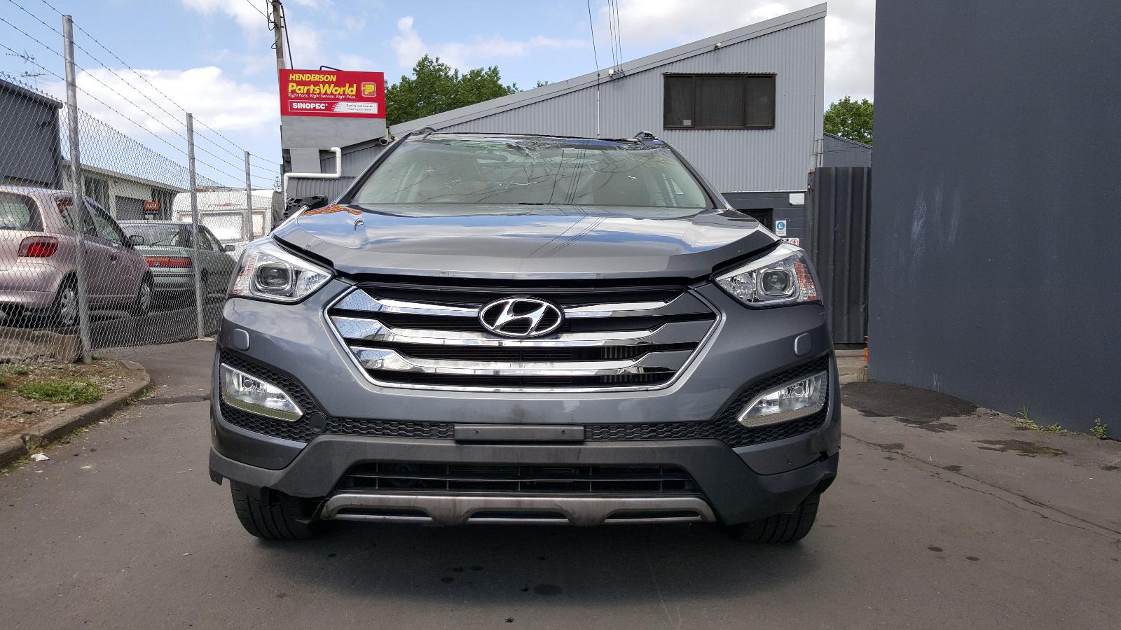 Hyundai Santa Fe - 2013-Present