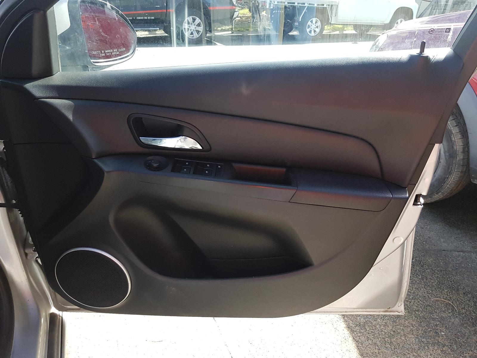 Holden Cruze - 2009-Present