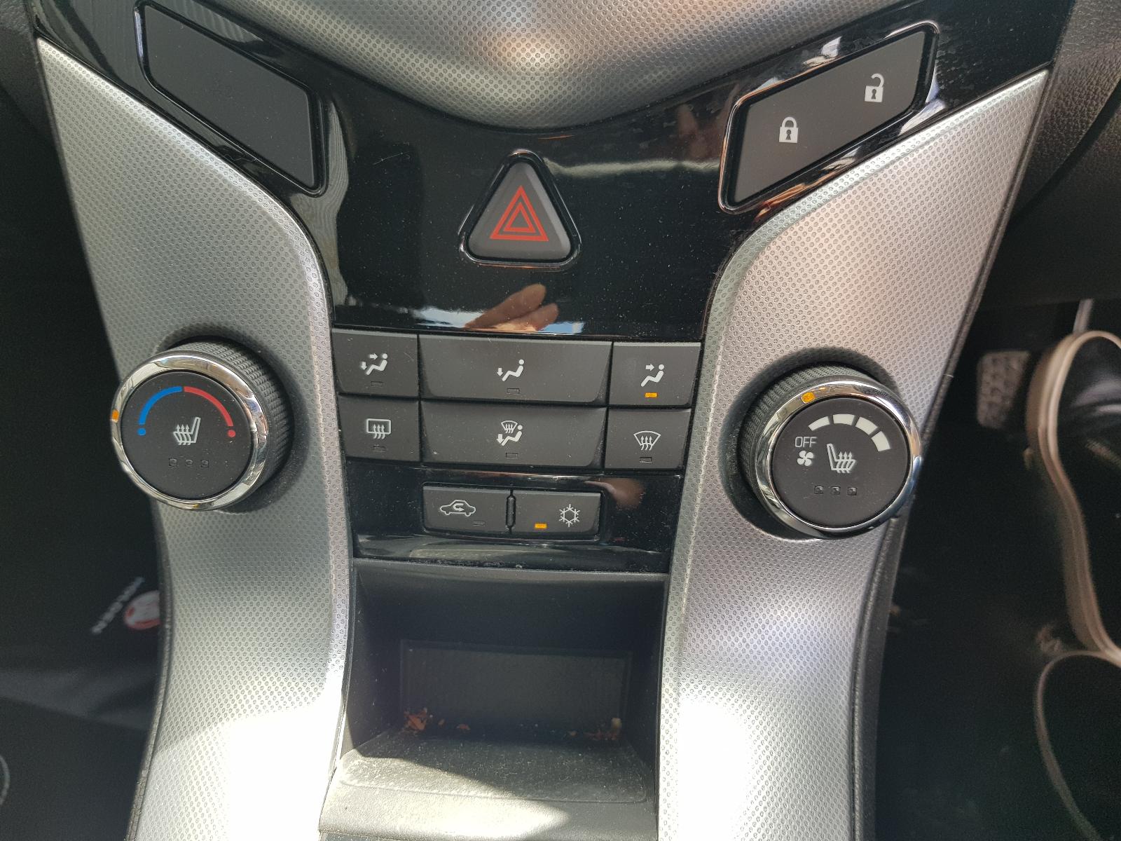 Holden Cruze - 2009-Present