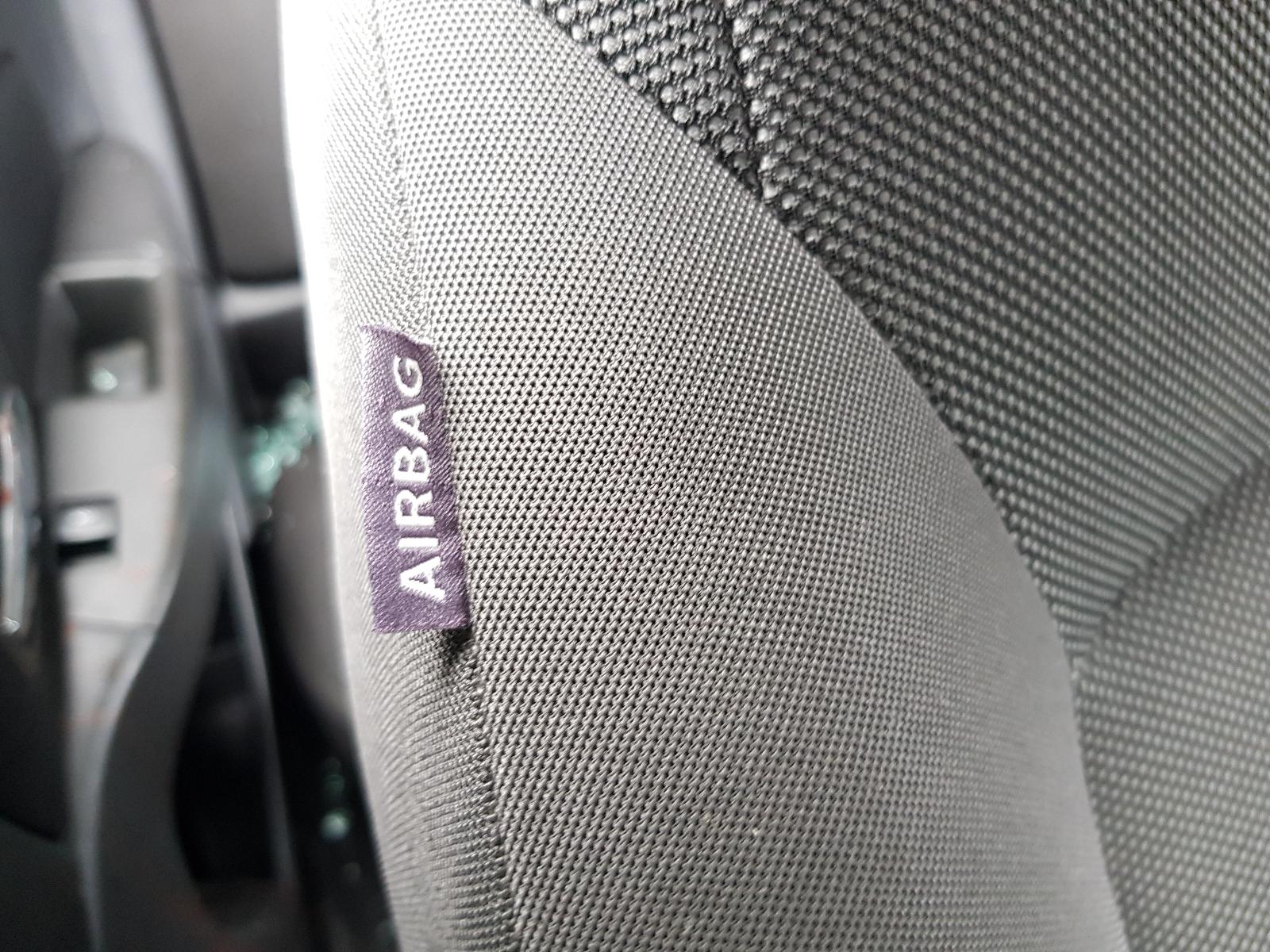 Holden Cruze - 2009-Present