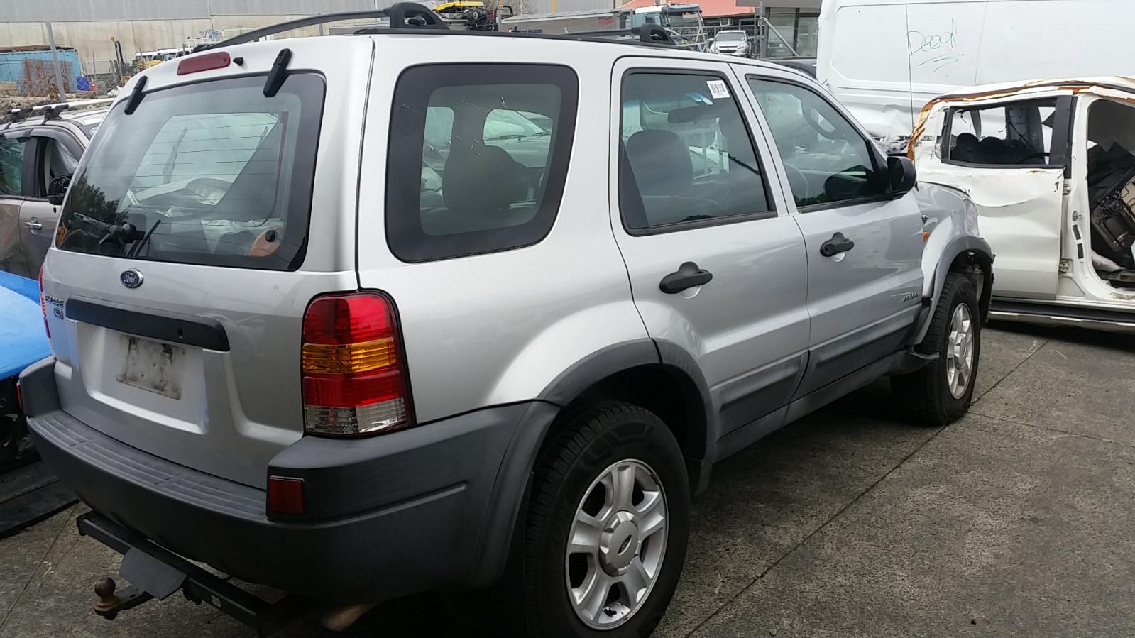 Ford Escape - EP 2001-2003