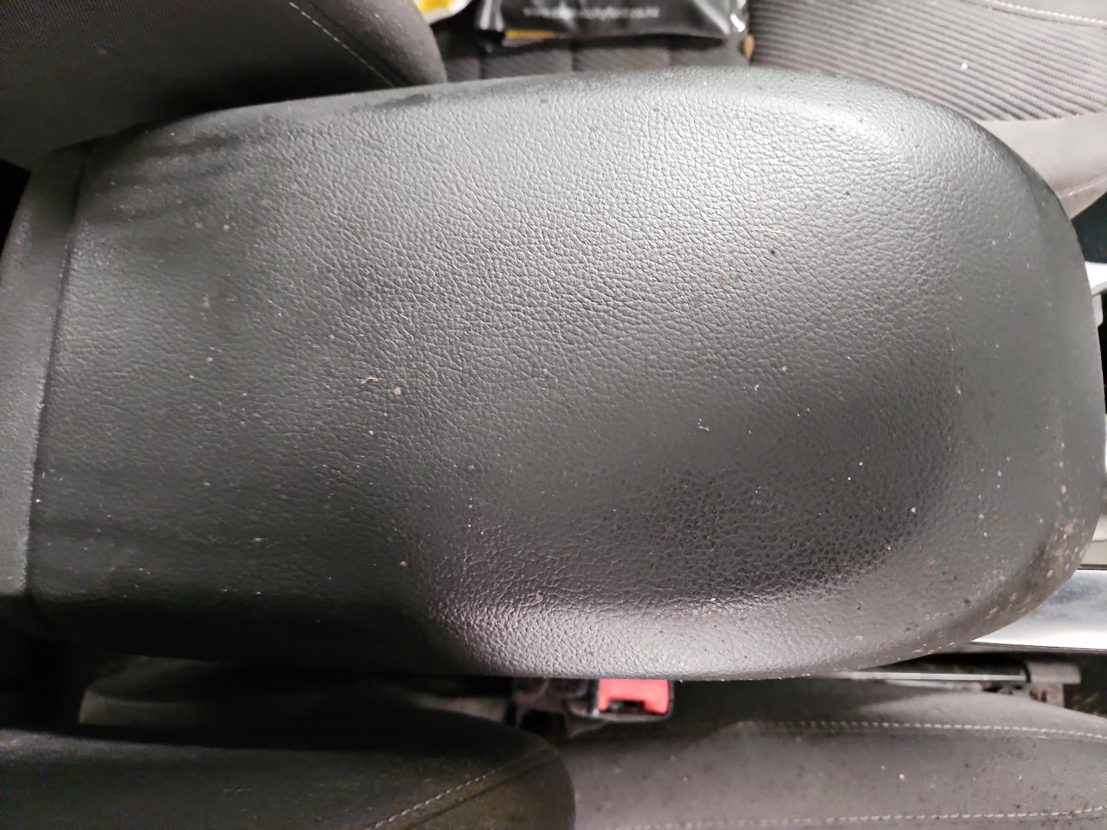 Ford Kuga - TF 2013-Present